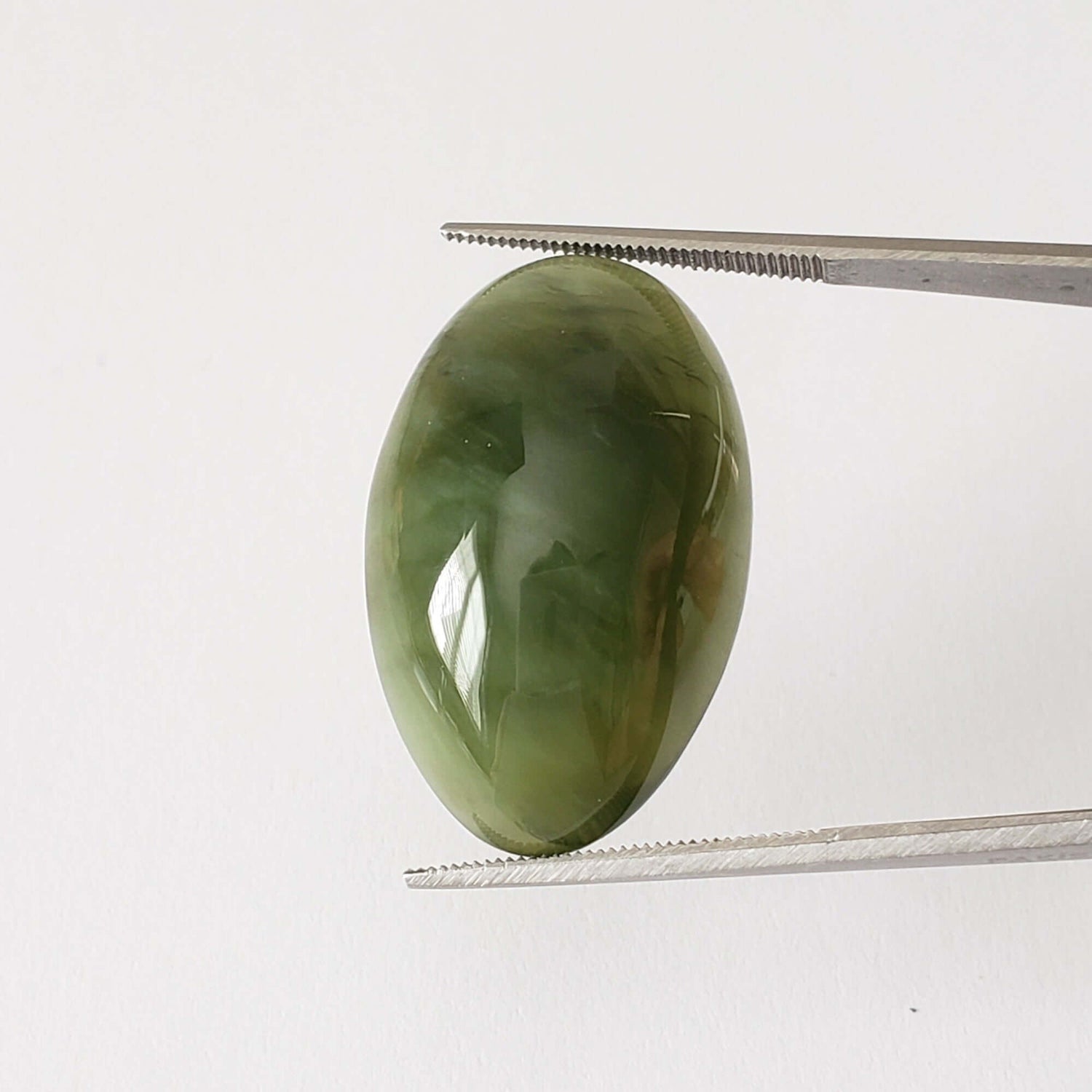Jade | Oval Cabochon | Green Jade | 30x19 mm 31.55ct | Africa
