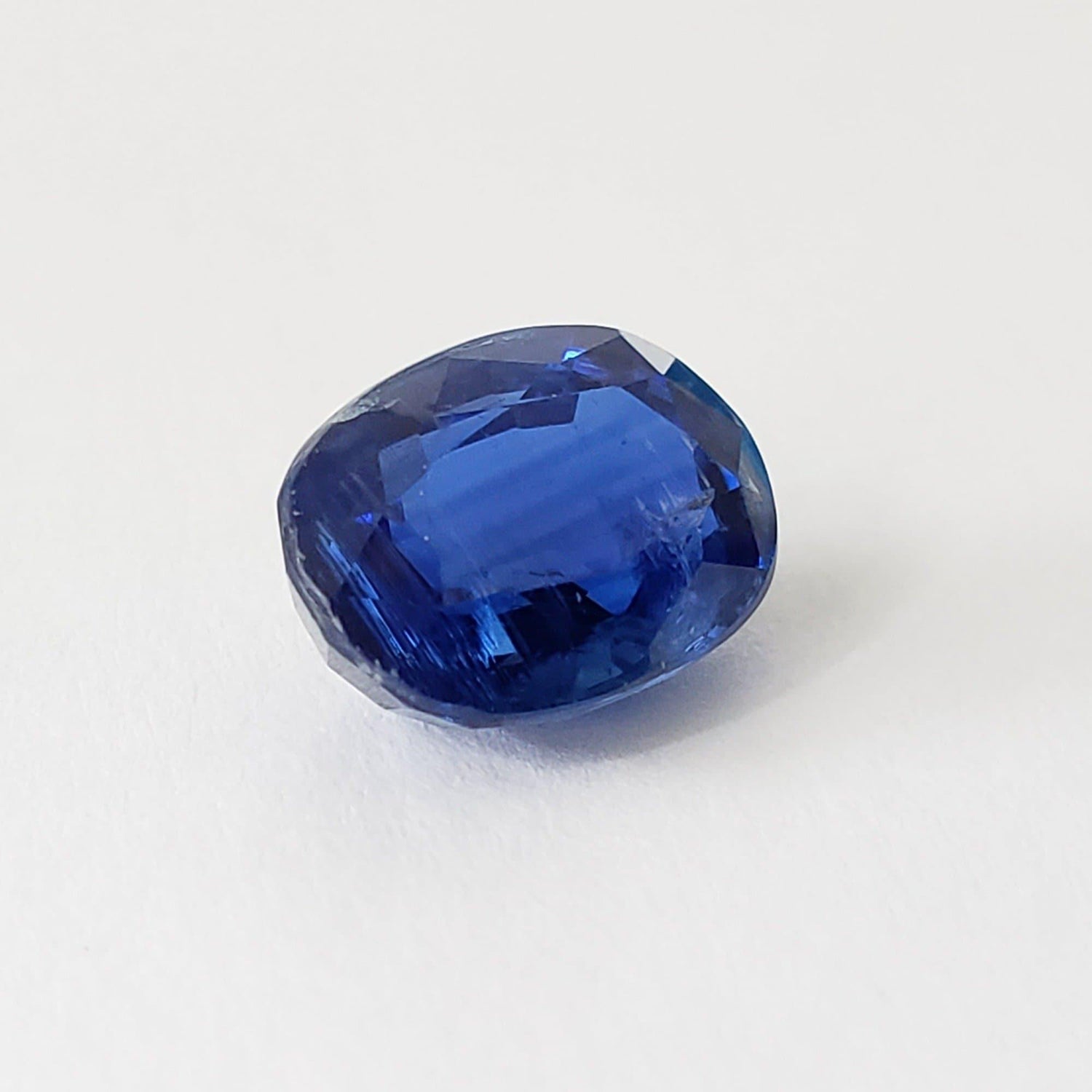 Kyanite | Unheated Kyanite | Oval Cut | Blue | 11x8.1mm 4.59ct | Tibet