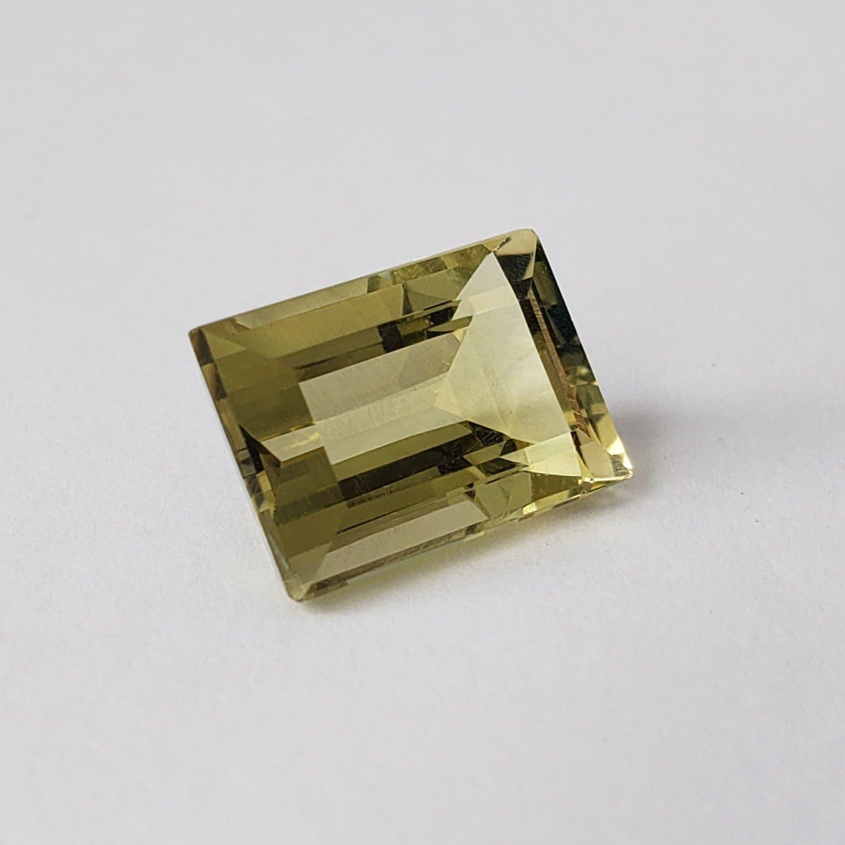 Lemon Quartz | Baguette Cut | Greenish Yellow | 13.5x9mm 7.10ct