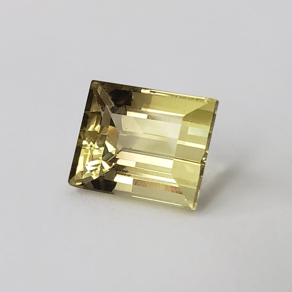 Lemon Quartz | Baguette Cut | Greenish Yellow | 13x11mm 9.88ct