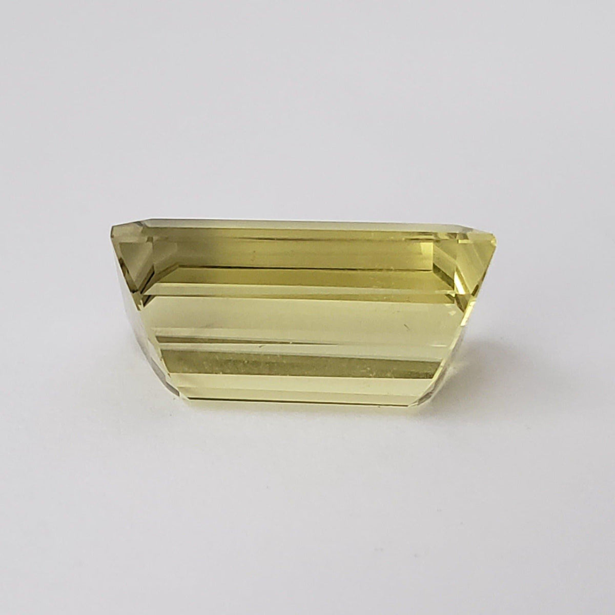 Lemon Quartz | Baguette Cut | Lime Green | 16.7x10.8mm 11.44ct