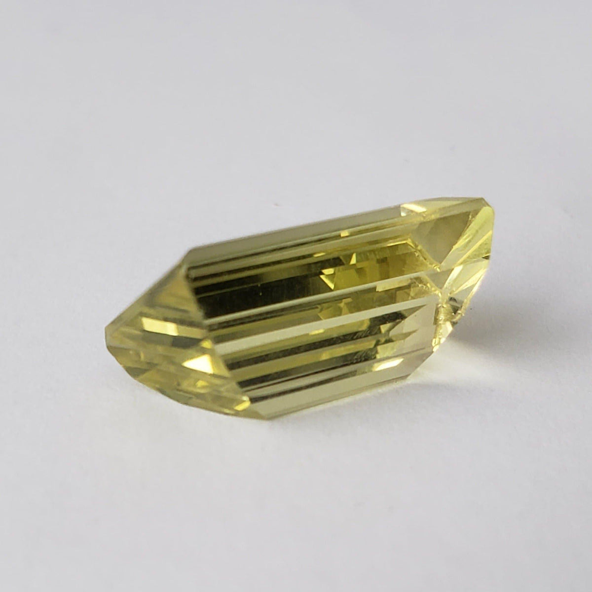 Lemon Quartz | Baguette Cut | Lime Green | 18x11mm 13.8ct