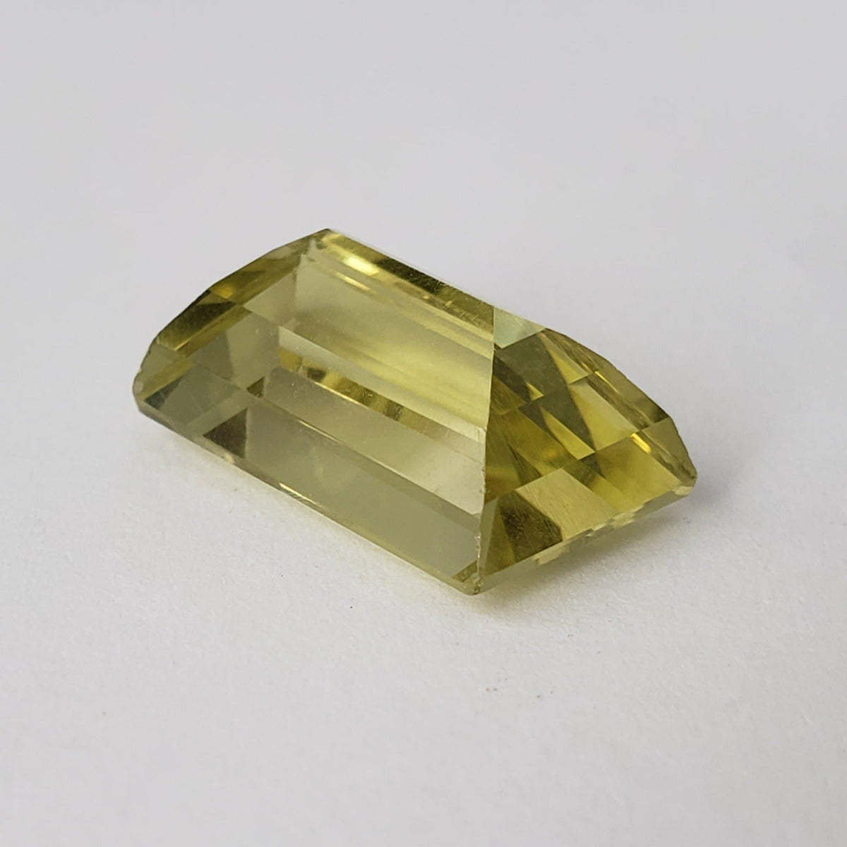 Lemon Quartz | Baguette Cut | Lime Green | 18x11mm 13.8ct