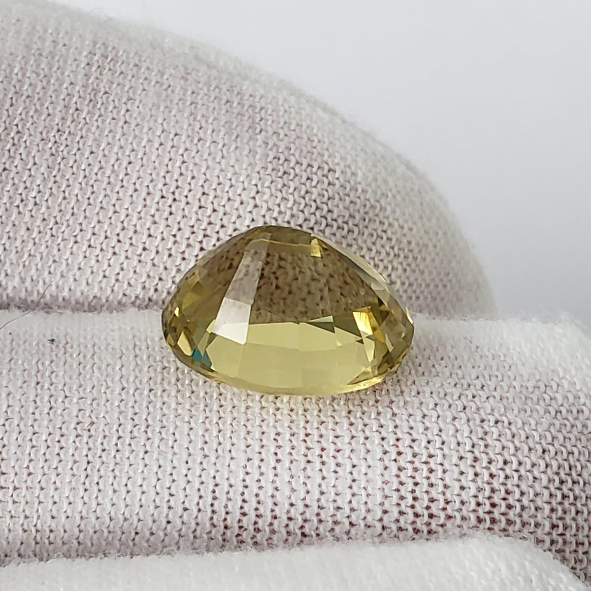 Lemon Quartz | Faceted Oval Cut | Greenish Yellow | 13x11mm