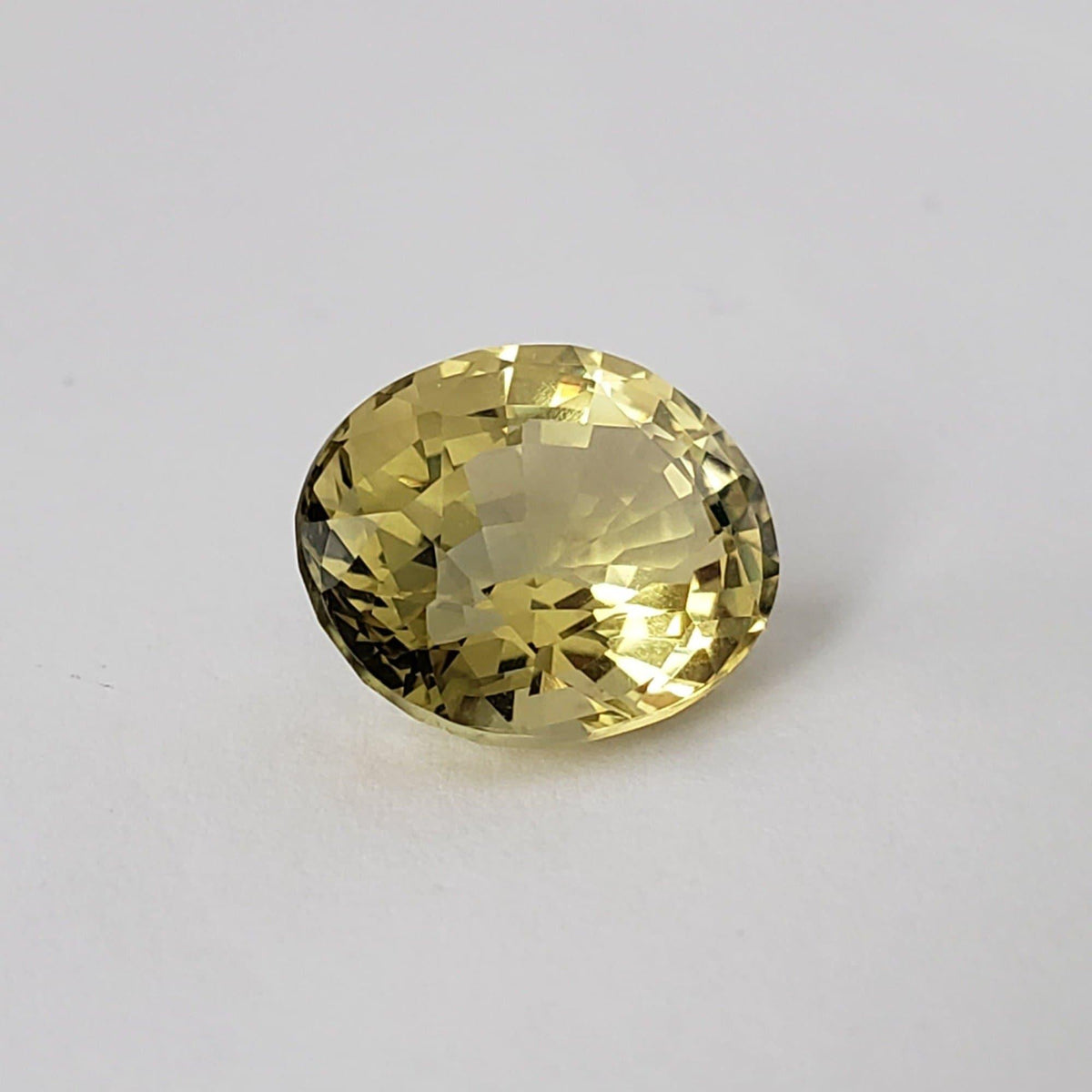 Lemon Quartz | Faceted Oval Cut | Greenish Yellow | 13x11mm