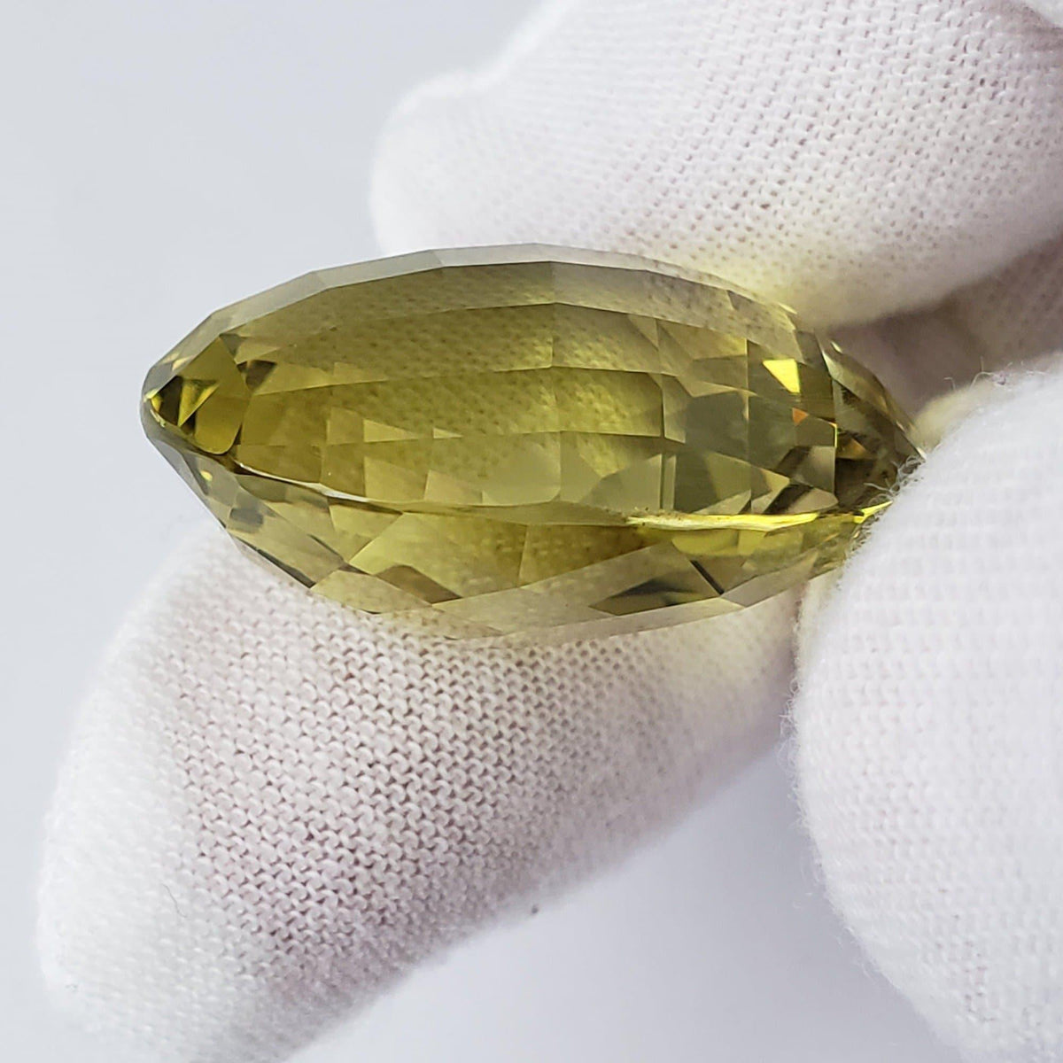  Lemon Quartz | Oval Checkerboard Cut | Lime Green | 29x25mm 66.65ct 