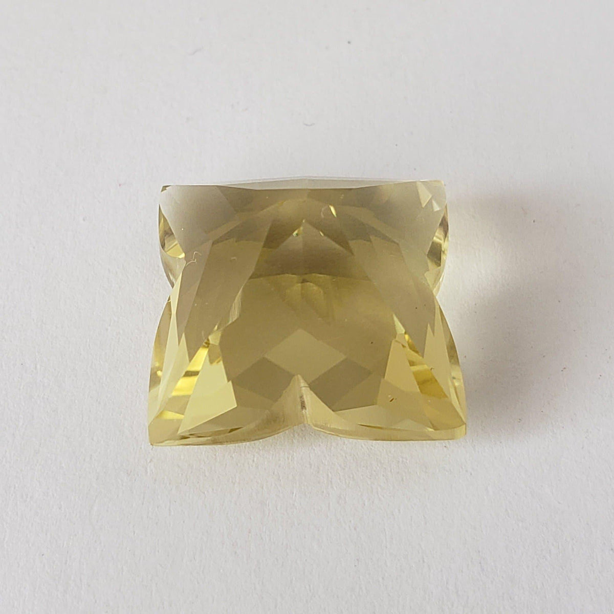 Lemon Quartz | Unheated Quartz | Concave Cut | Yellow | 17x17mm 21.7ct | Brazil