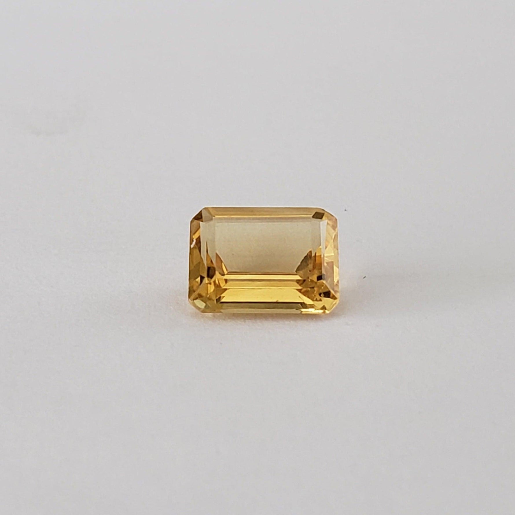 Madeira Citrine | Octagon Cut | Golden Yellow |  9X7mm 2.1ct
