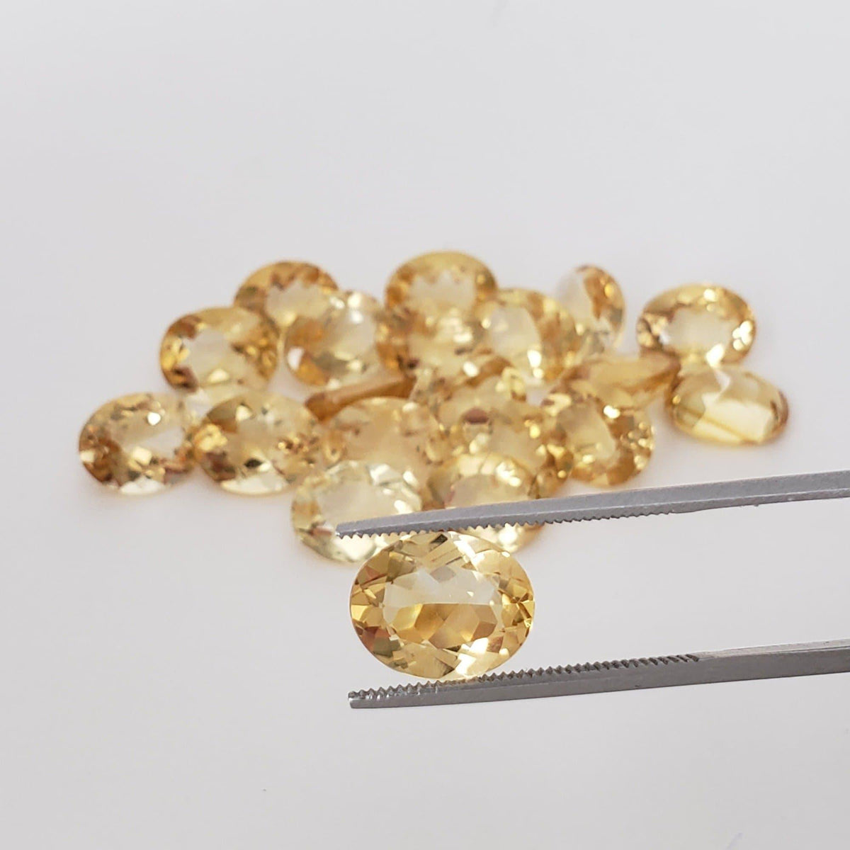 Madeira Citrine | Oval Cut | Golden Yellow | 10x8mm