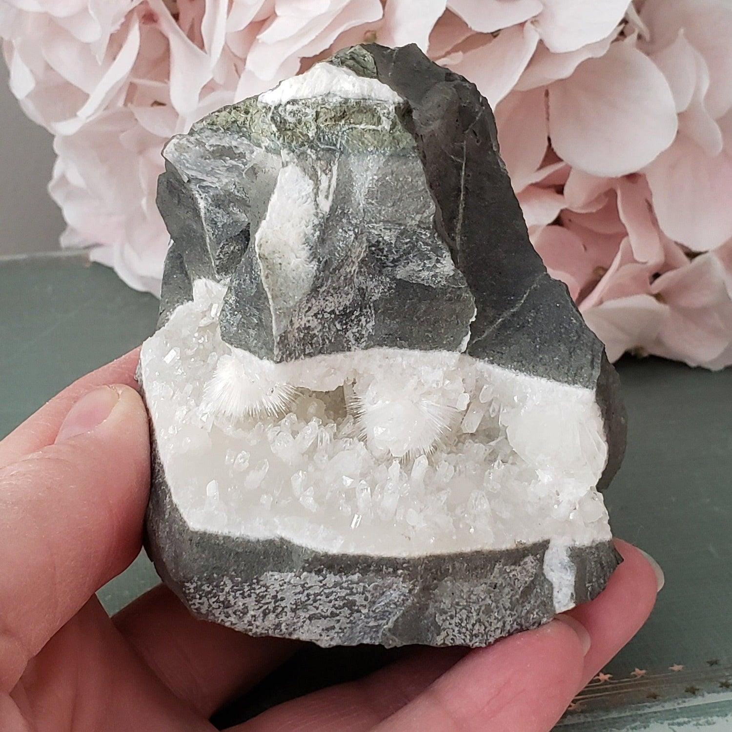 Mesolite Flowers on Quartz and Prehnite in Geode | 519 grams | Dindoshi India