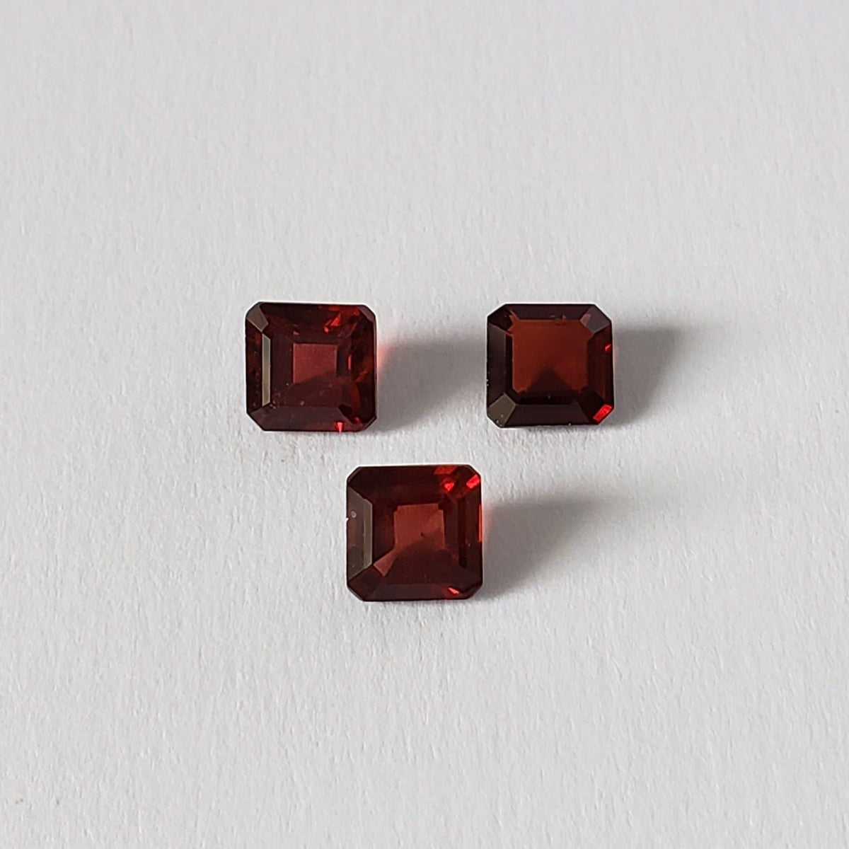  Mozambique Garnet | Square Cut | Untreated | Orange Red | 6x6mm 