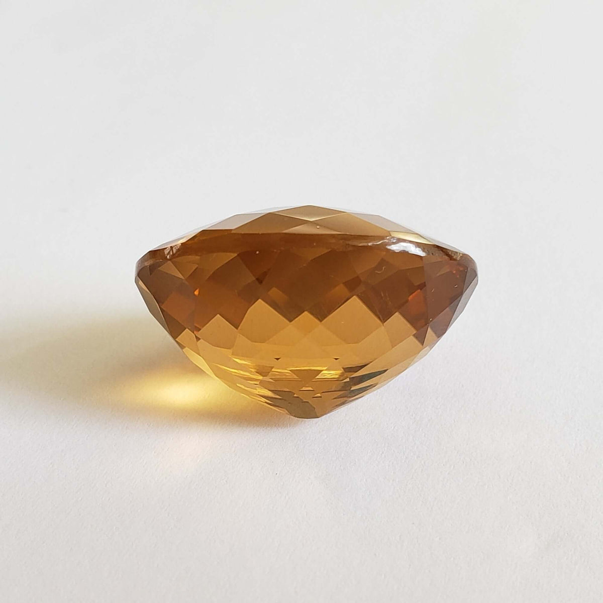  Olive Quartz | Oval Cut | Golden | 28x25mm 