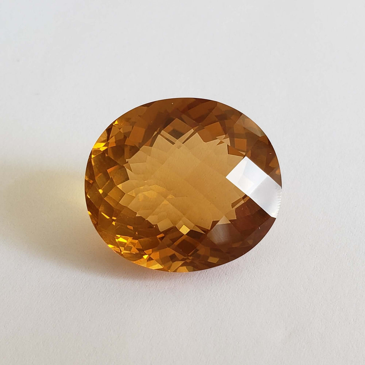  Olive Quartz | Oval Cut | Golden | 28x25mm 