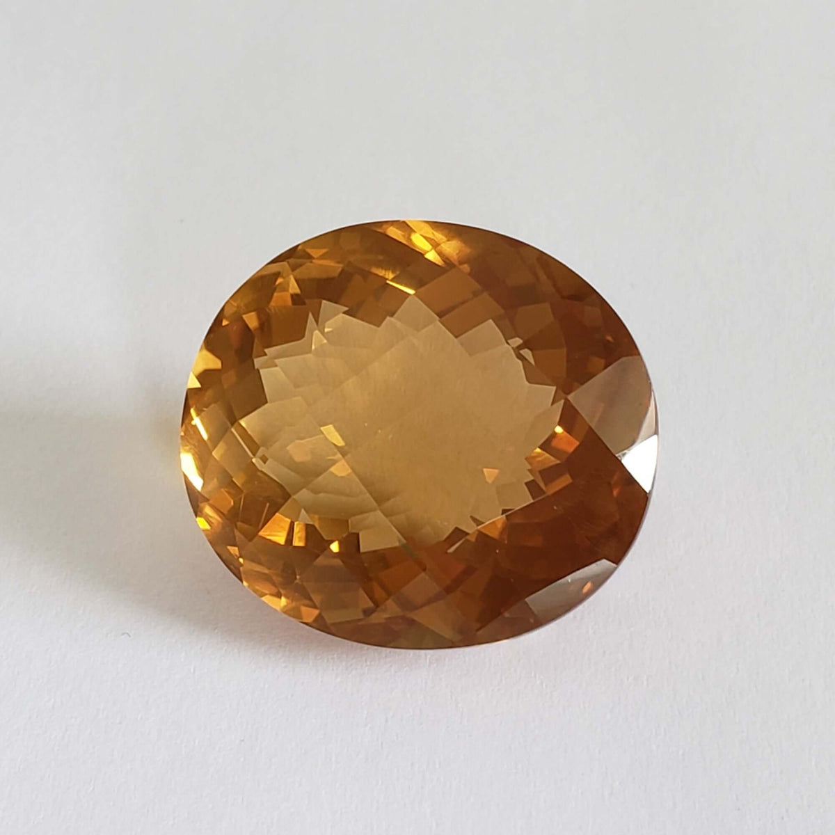  Olive Quartz | Oval Cut | Golden | 28x25mm 