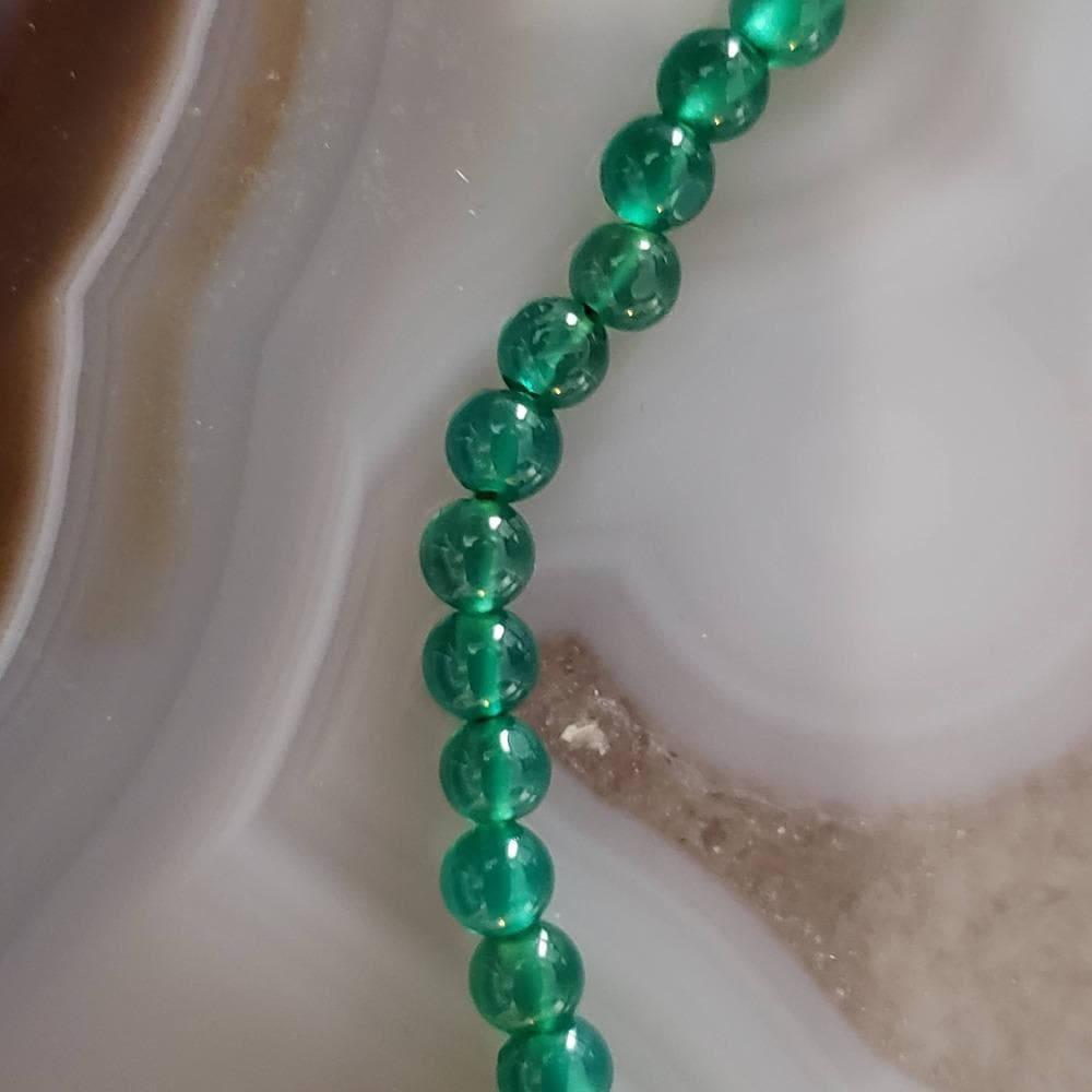 Onyx Bead Strand | 38 cm 27.9 ct. | Round | Green | SO24 2