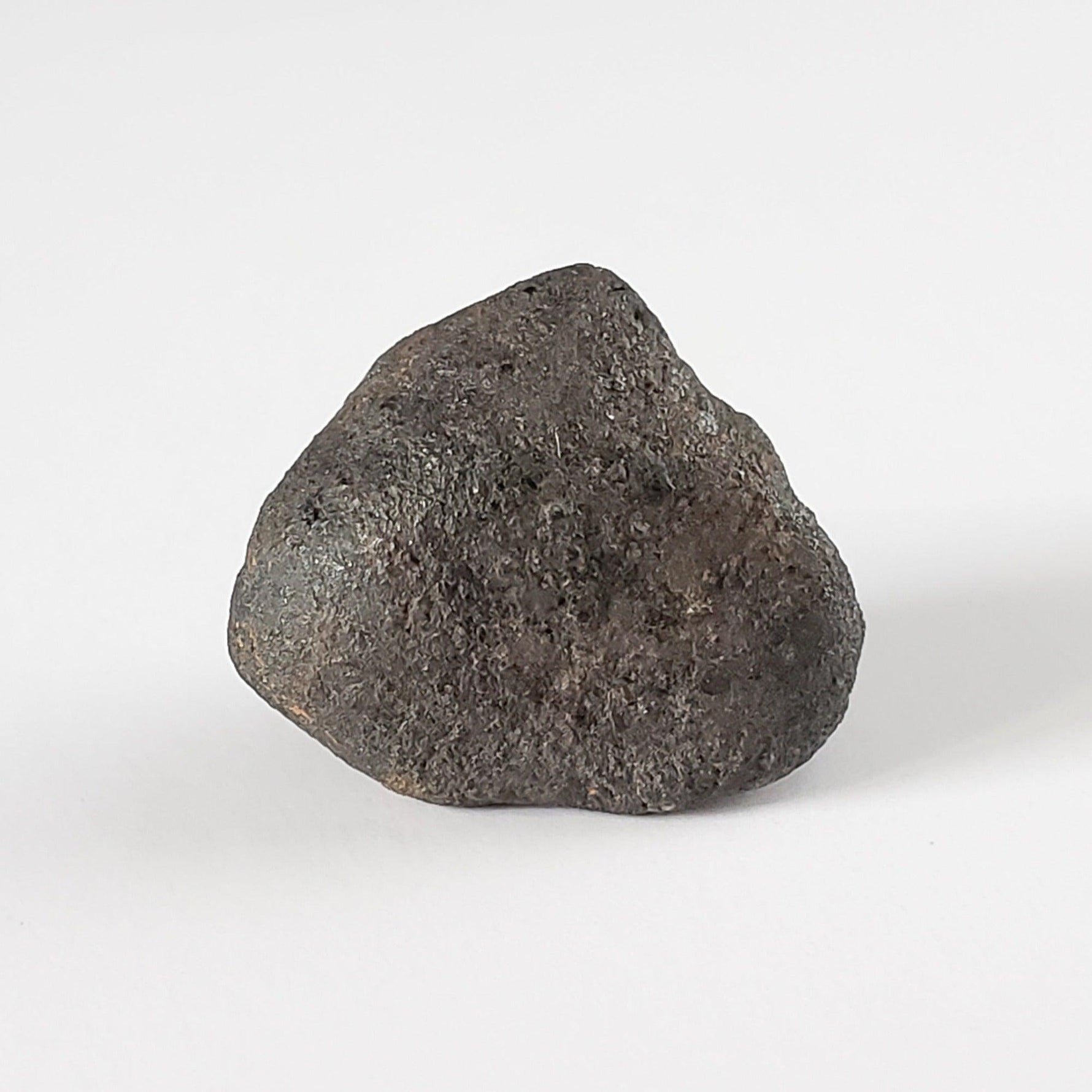  Oum Dreyga Meteorite | 4.9 Grams | Crusted Individual | H3-5 | Premium Observed Fall | Amgala 