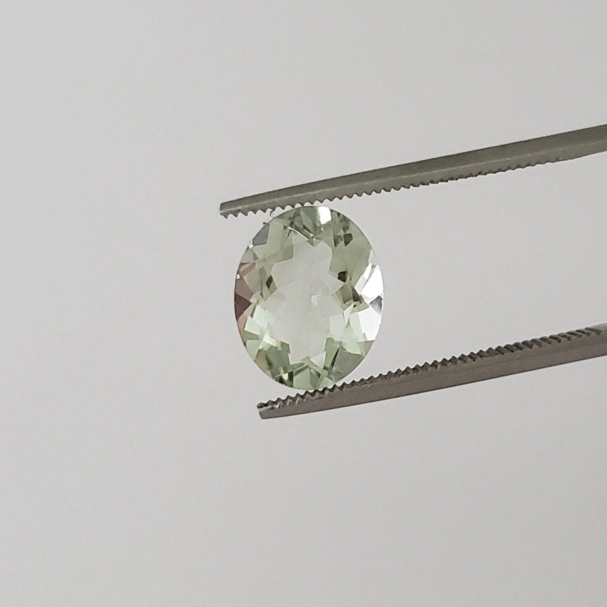  Prasiolite | Green Amethyst | Oval Cut | Light Green | 10x8mm 2.3ct 