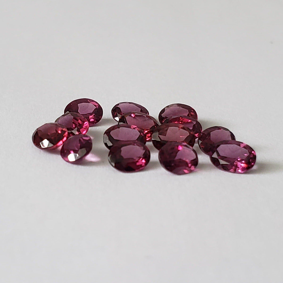 Rhodolite Garnet | Oval Cut | Purple | 5x4mm | Tanzania