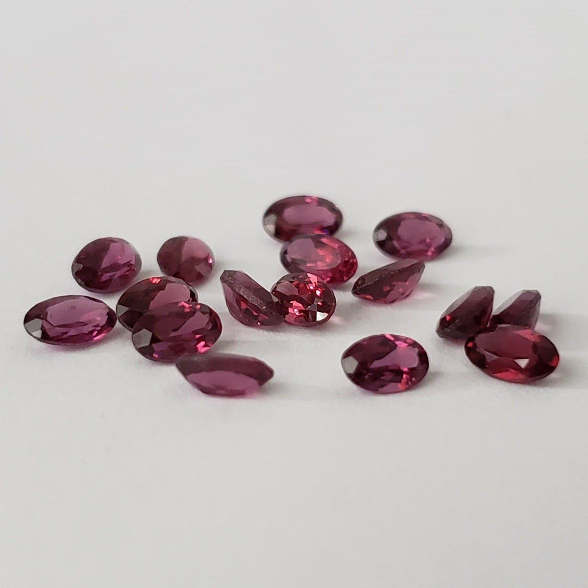 Rhodolite Garnet | Oval Cut | Purple Red | 5x3 mm