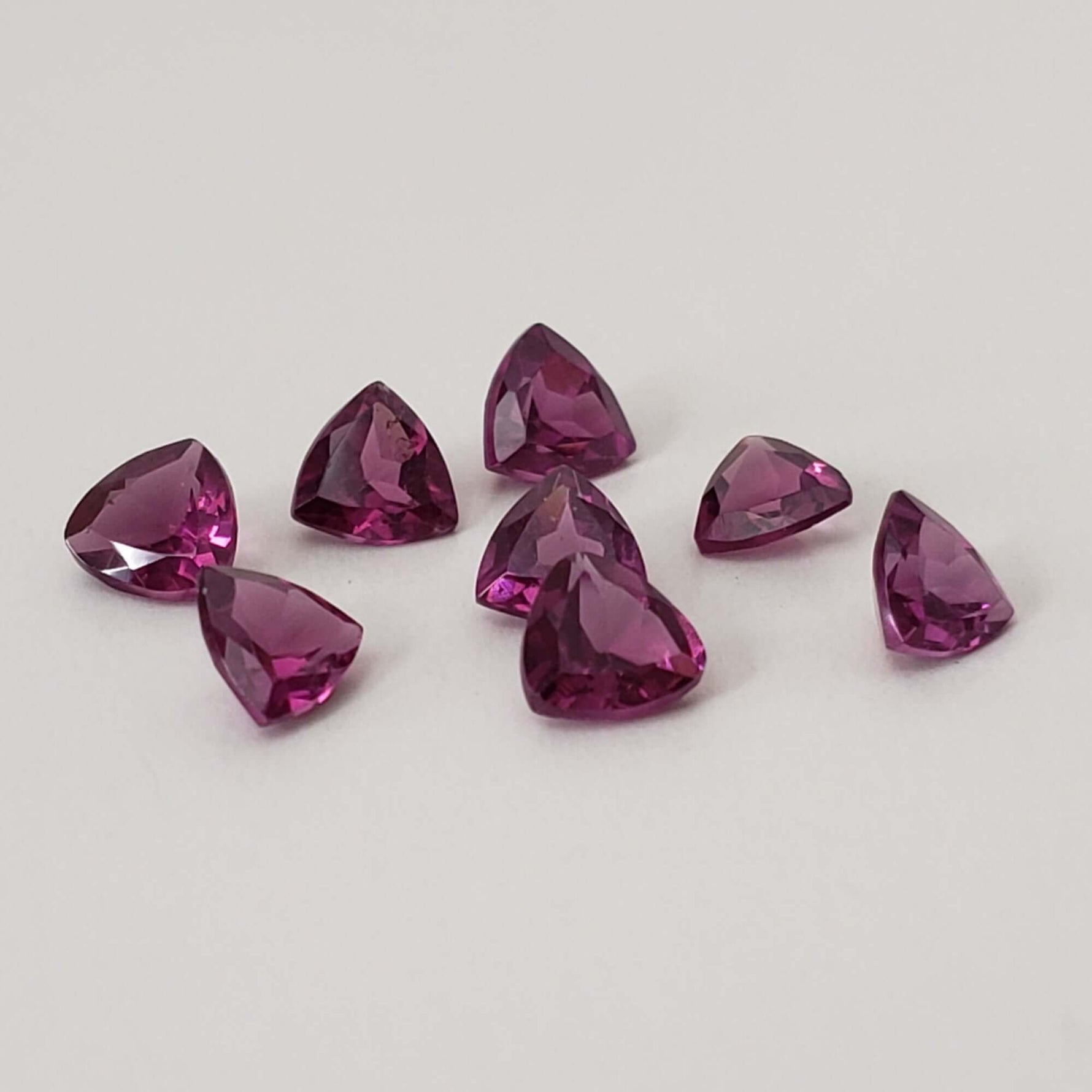  Rhodolite Garnet | Trilliant Cut | Reddish Purple | 4mm 