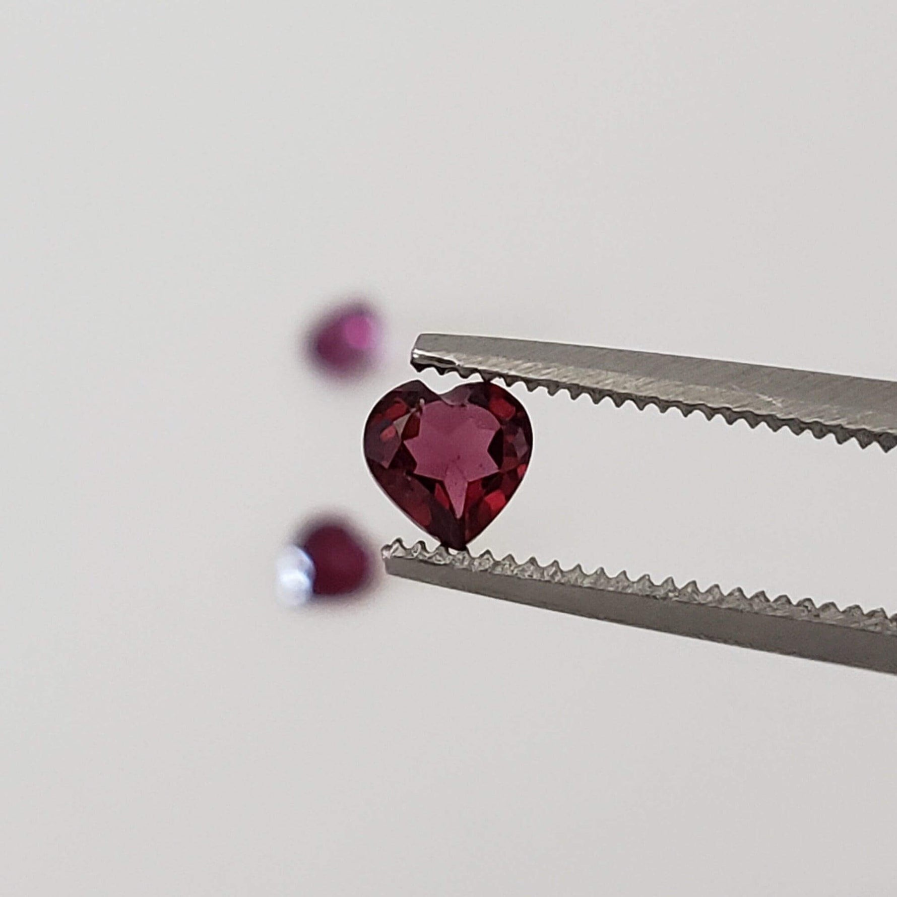 Rhodolite Garnet | Untreated Garnet | Heart Shape Cut | Reddish Purple | 4mm