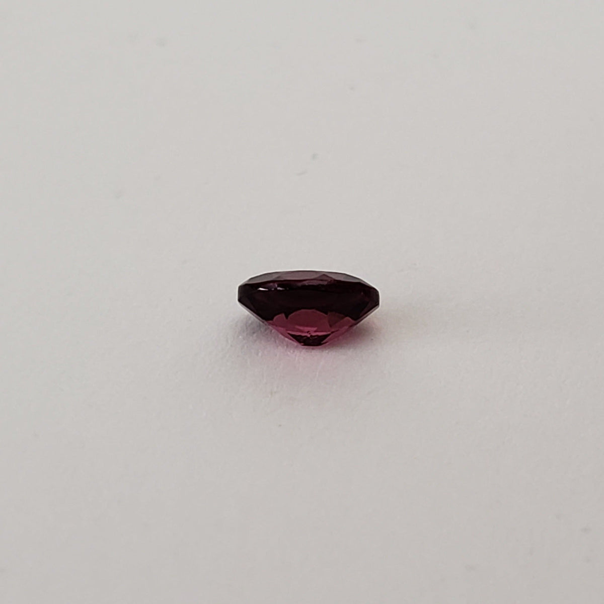  Rhodolite Garnet | Untreated Garnet | Oval Cut | Reddish Purple | 5.3x4.1mm | Tanzania 