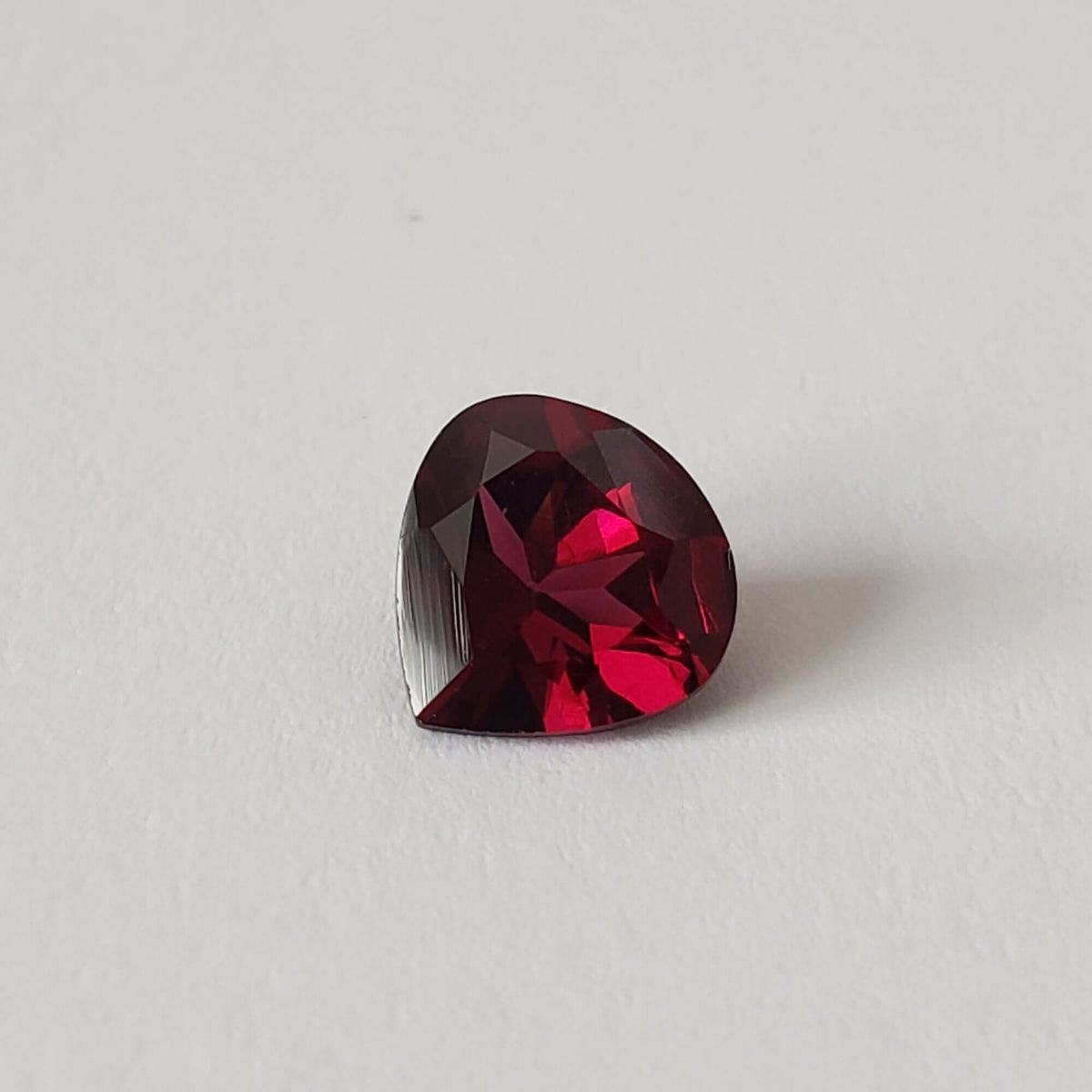  Rhodolite Garnet | Untreated Garnet | Pear Shape Cut | Reddish Purple | 7mm 