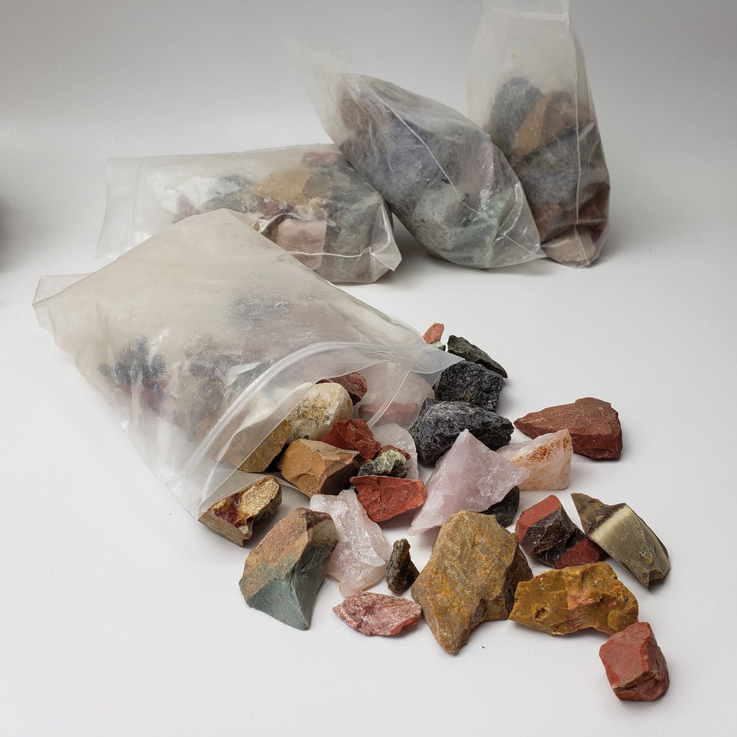 Rock Tumbler Madagascar Mixed Rocks Refill Kit |Gemstones and Rocks for Tumbling | 4 Pounds