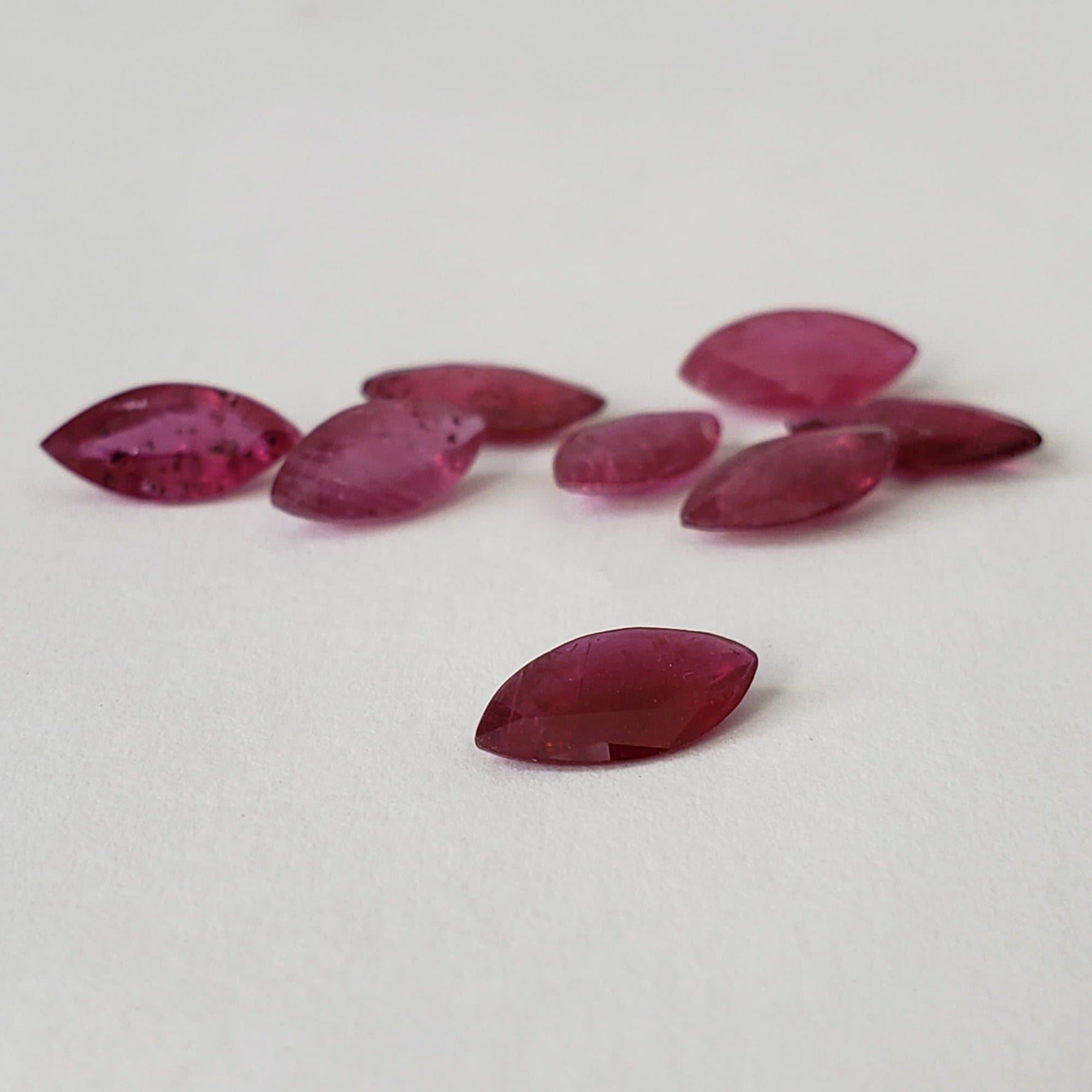 Ruby | Marquise Cut | Pigeon Blood Red | 10x5mm