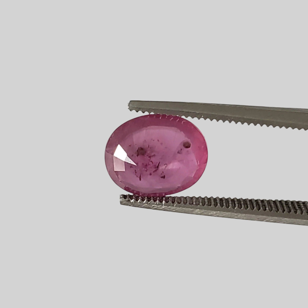  Ruby | Oval Cut | Red | 9x7.6mm 2.21ct 