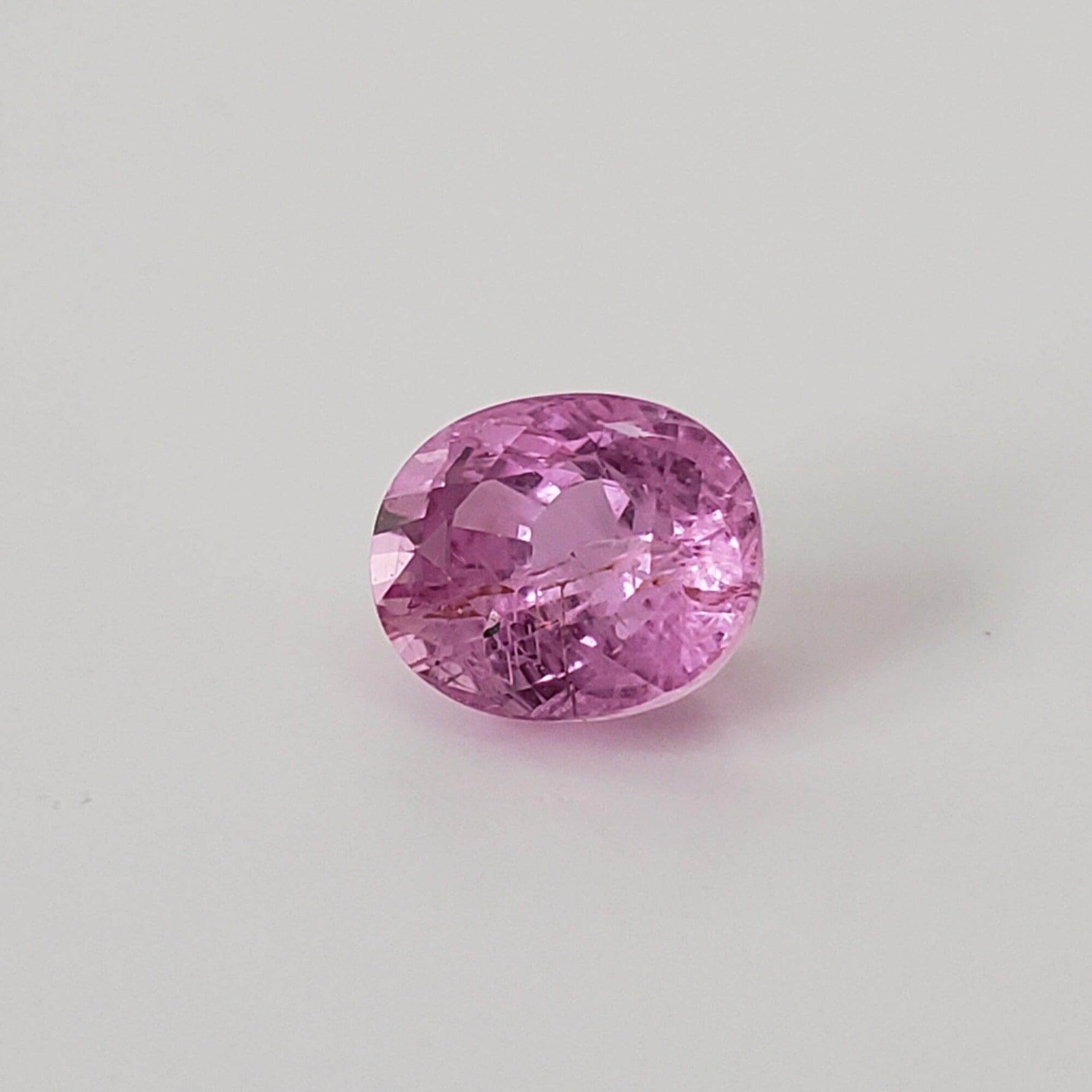 Rutile Sapphire | Oval Cut | Bright Pink | 8x6.5mm