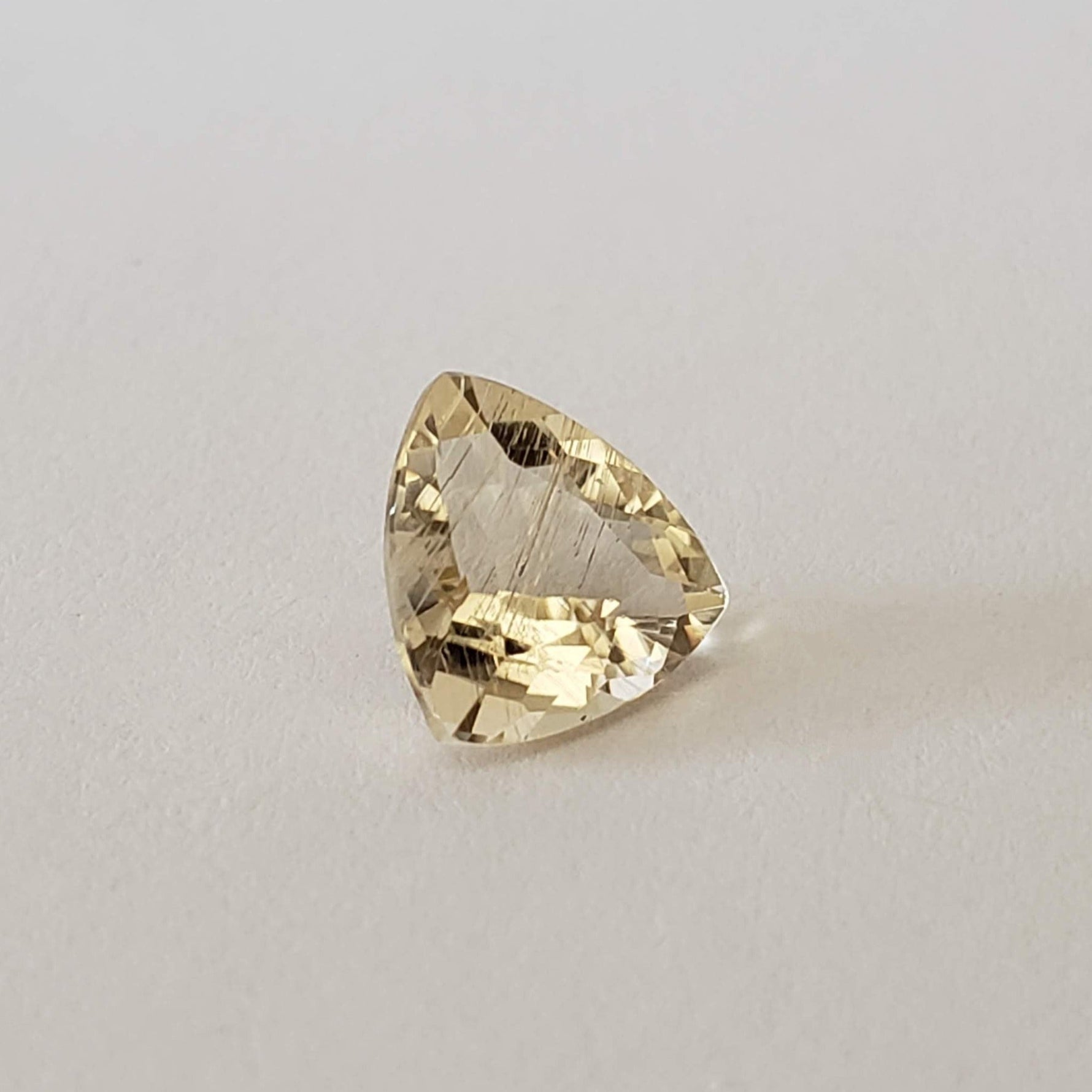  Rutile Scapolite | Trilliant Cut | Yellow | 9mm 