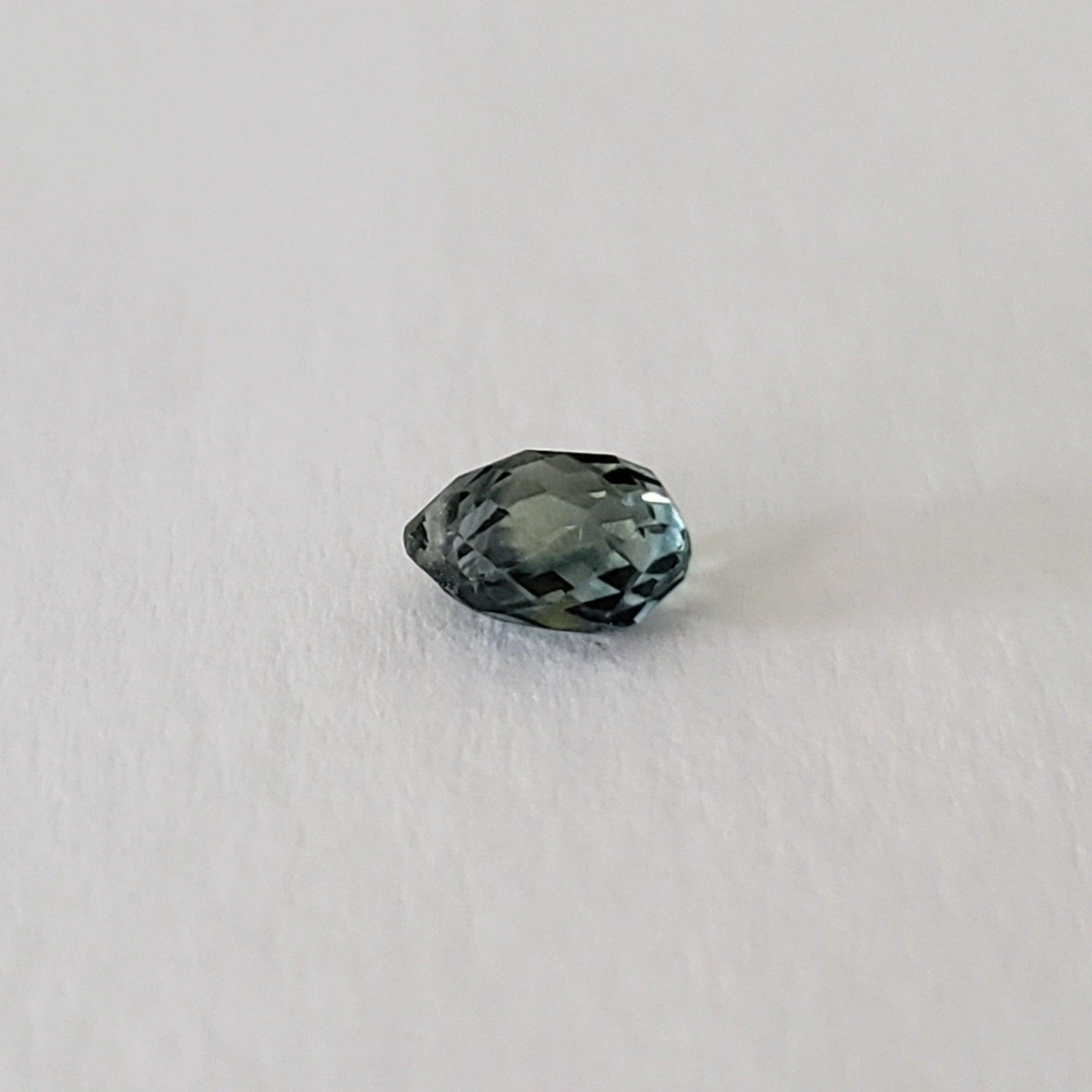  Sapphire | Briolette | Bi-Colour | 5.5x3.5mm | .54ct 