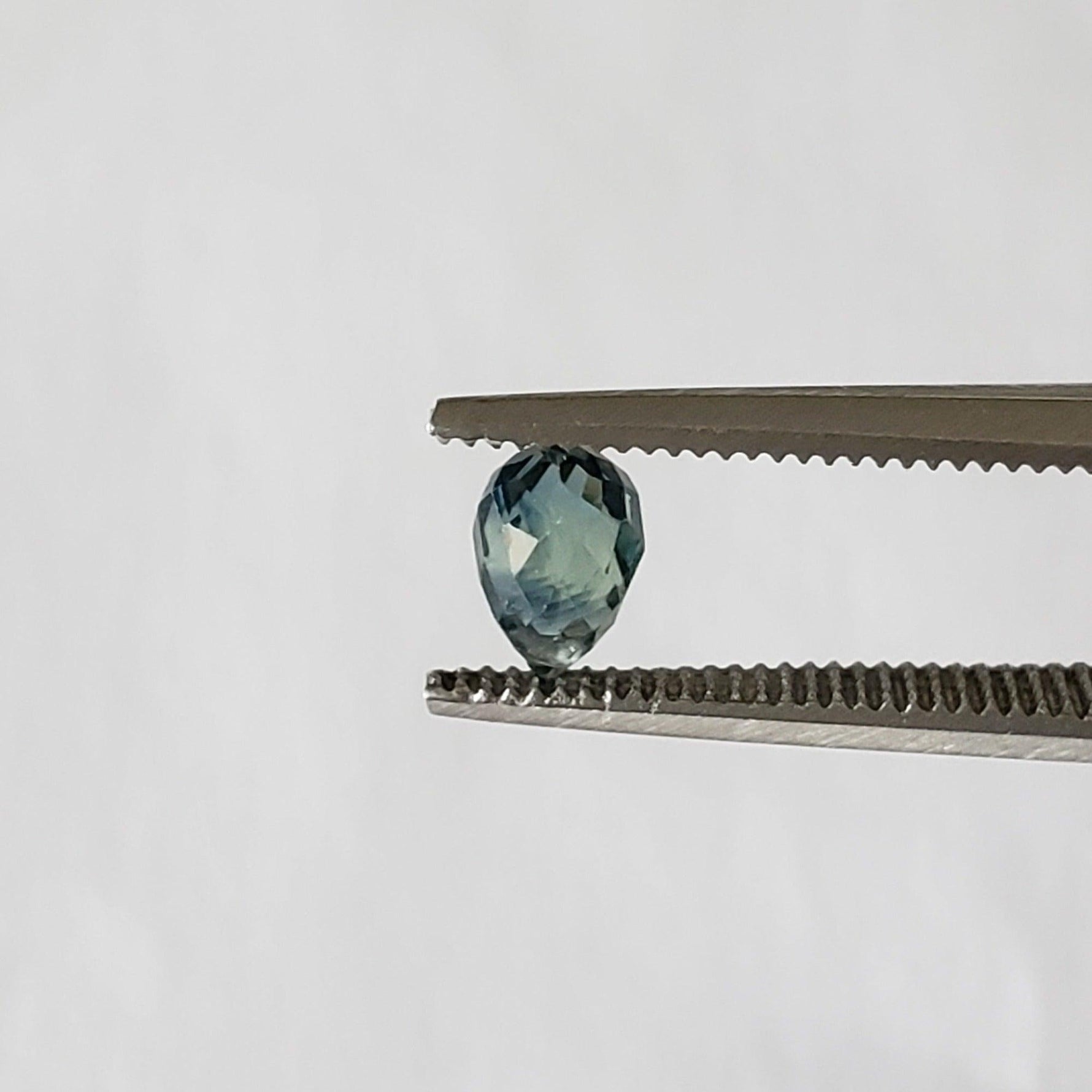  Sapphire | Briolette | Bi-Colour | 5.5x3.5mm | .54ct 