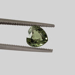  Sapphire | Heart Shape Cut | Lime Green | 6.5mm 1.40ct 