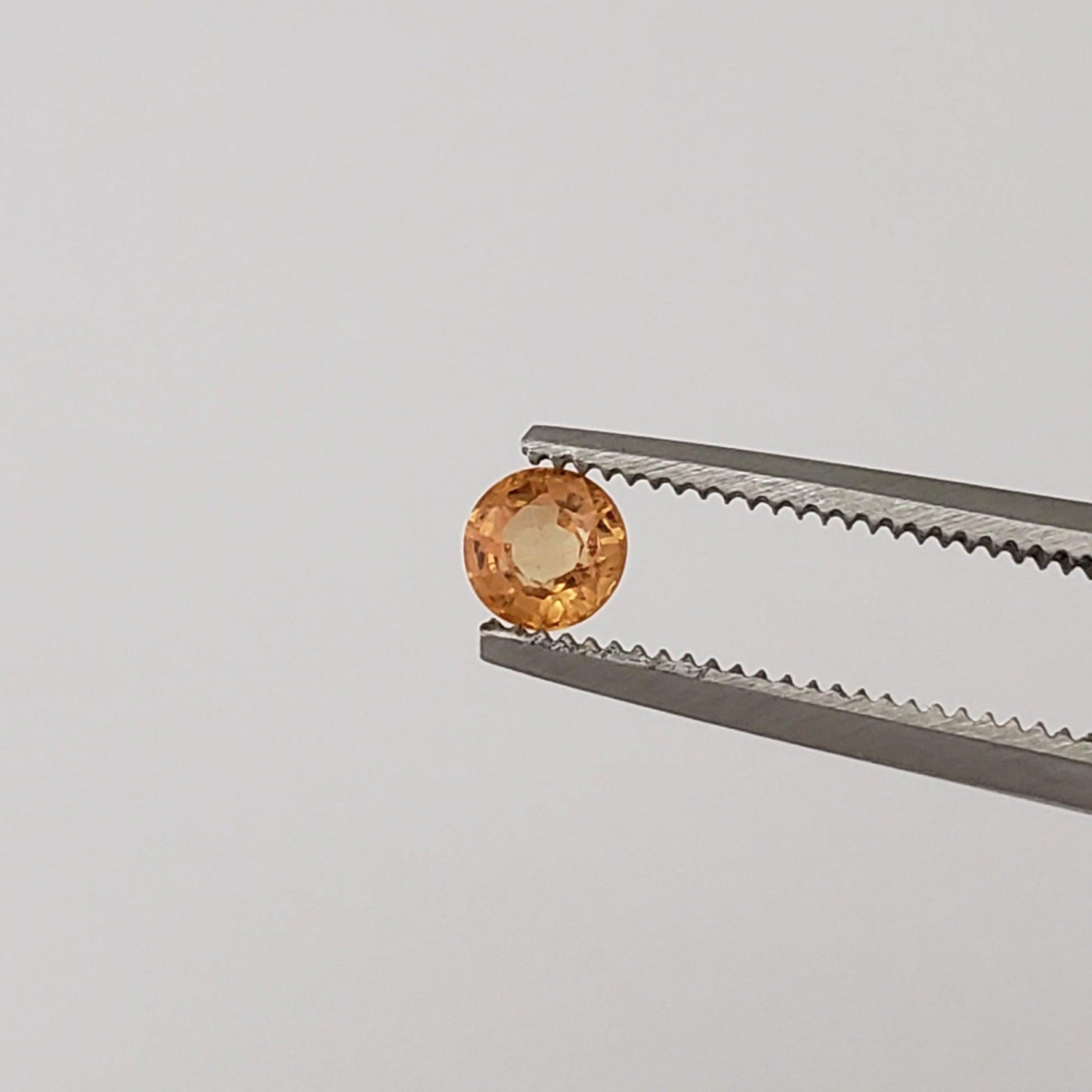  Sapphire | Round Cut | Orange Gold | 3.5mm .25ct 