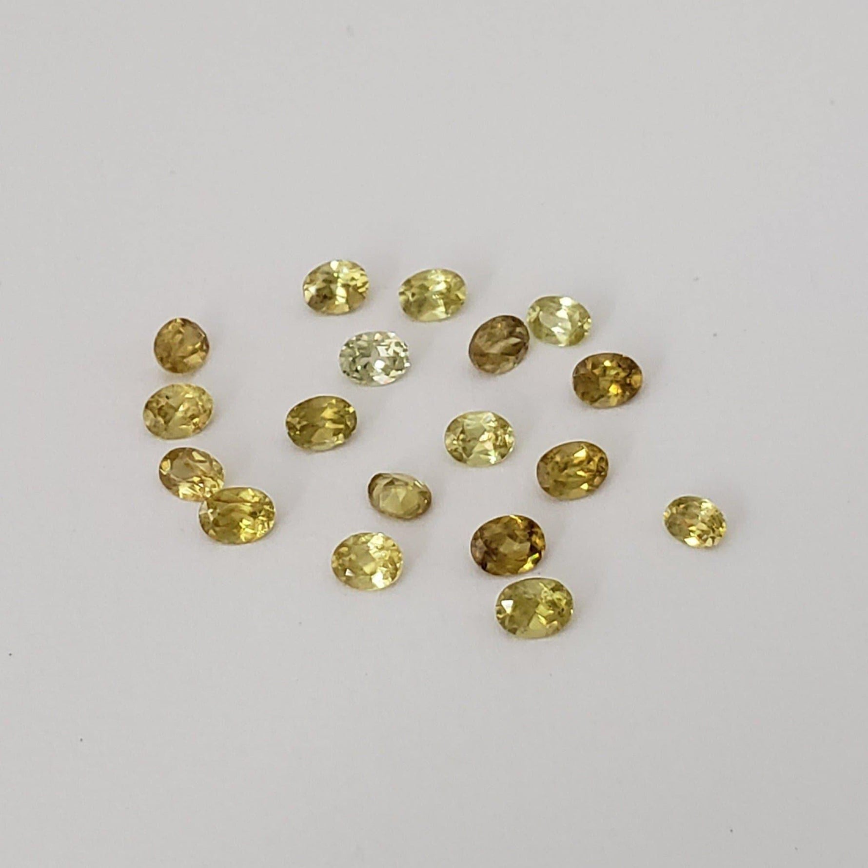 Sphene | Oval Cut | Canary Yellow | 4x3mm