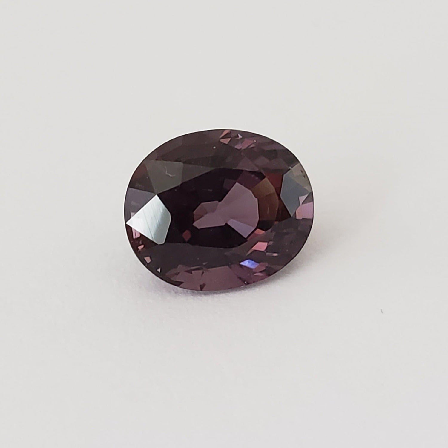 Spinel | Oval Cut | Deep Lavender Pink | Natural | 9.1x7.5mm 2.77ct