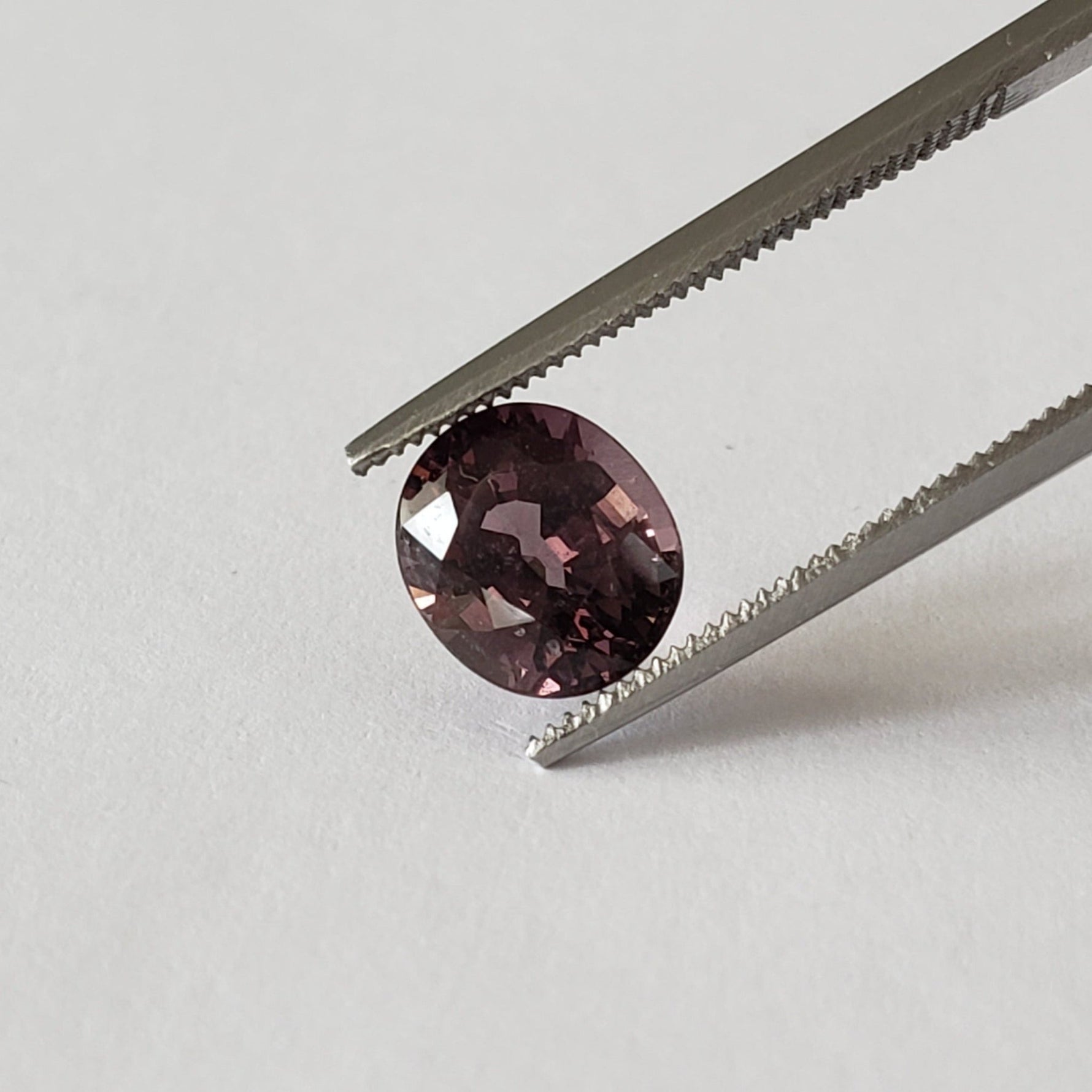 Spinel | Oval Cut | Purple | Natural | 8x6.8mm 2.1ct