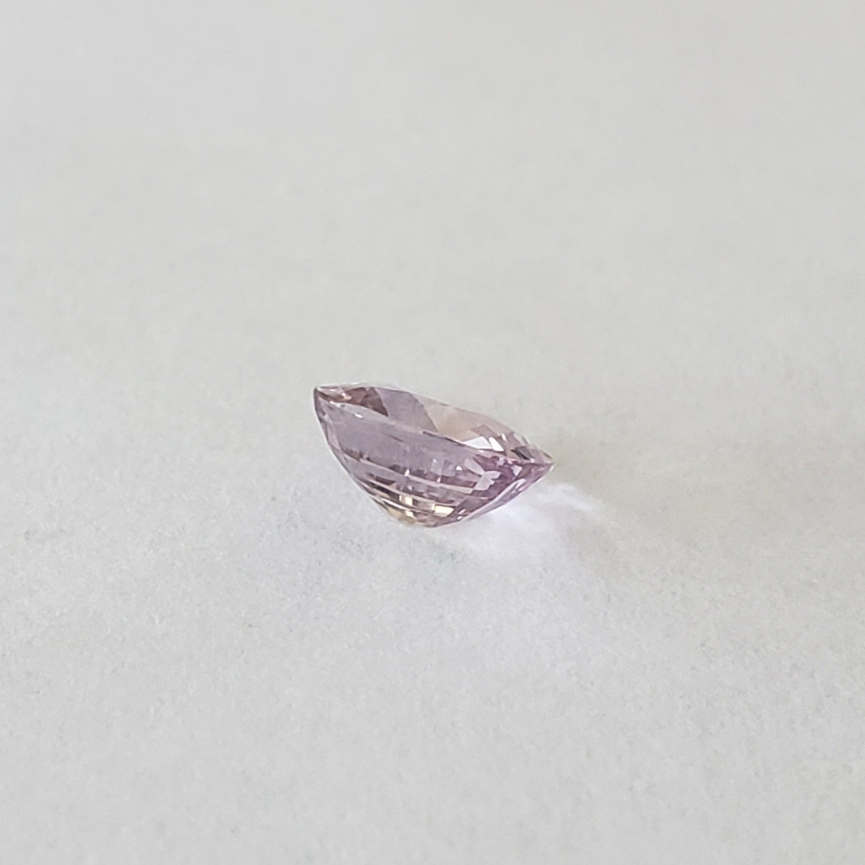 Spinel | Oval Cut | Purple Pink | Natural | 6.5x5.5mm | Myanmar