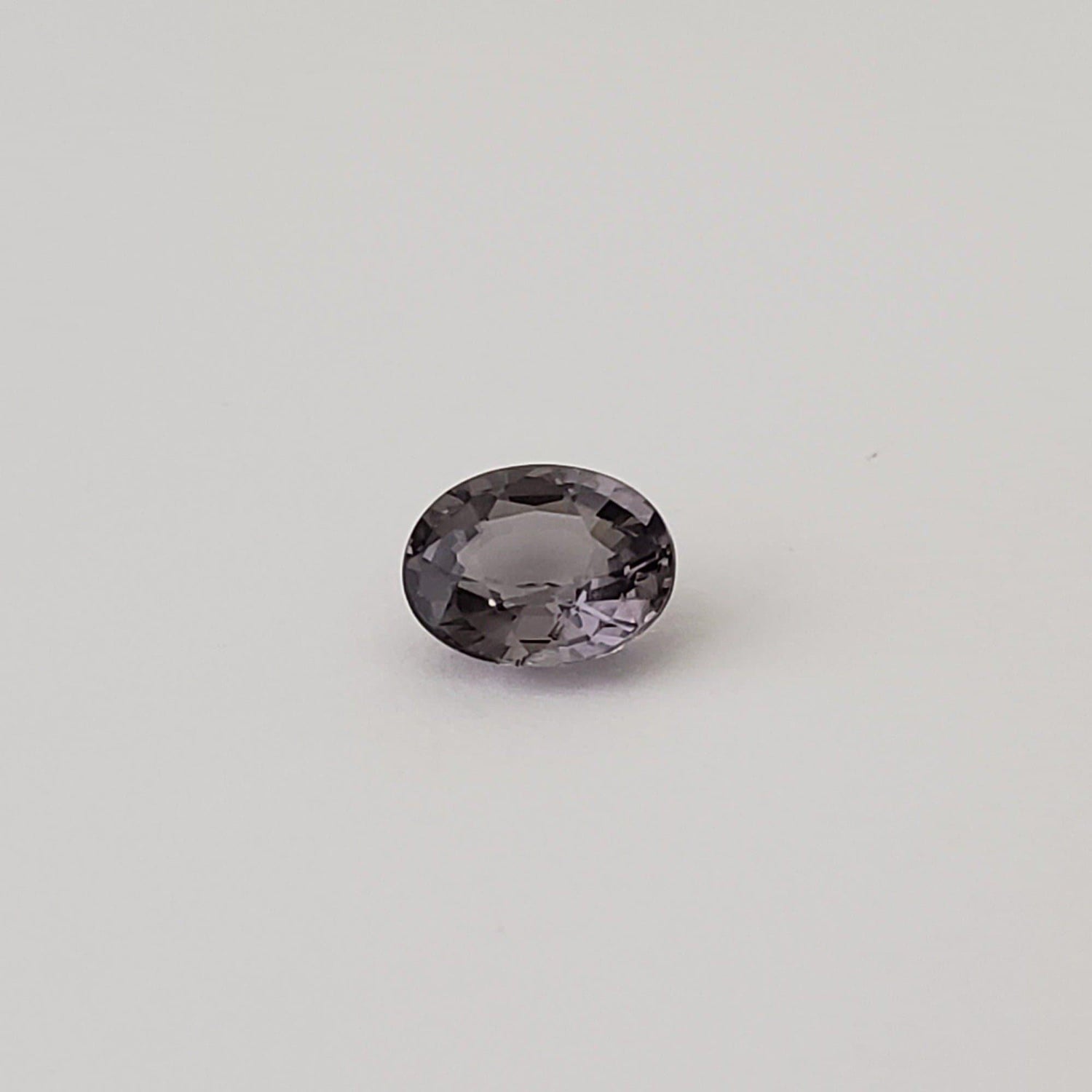 Spinel | Oval Cut | Silver White | Natural | 7x5.7mm 1.10ct