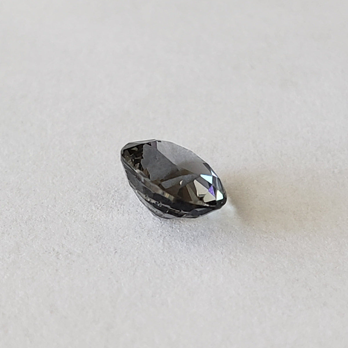  Spinel | Rare Titanium | Oval Cut | 6.8X6 mm 