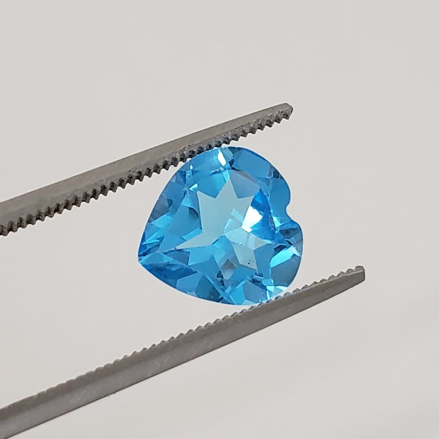  Topaz | Heart Shape Cut | Swiss Blue | 9mm 2.97ct 