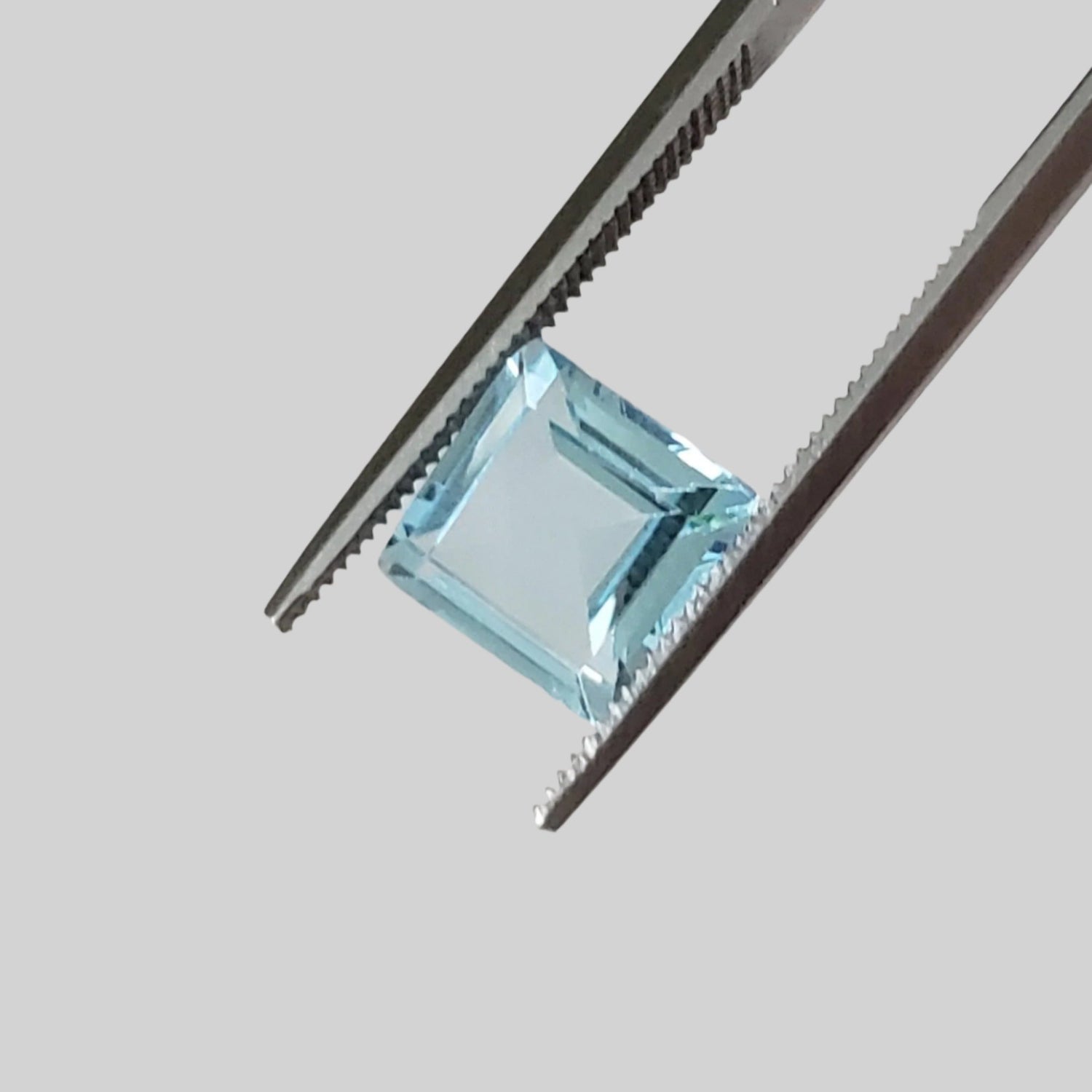  Topaz | Square Cut | Sky Blue | 8mm 2.6ct 