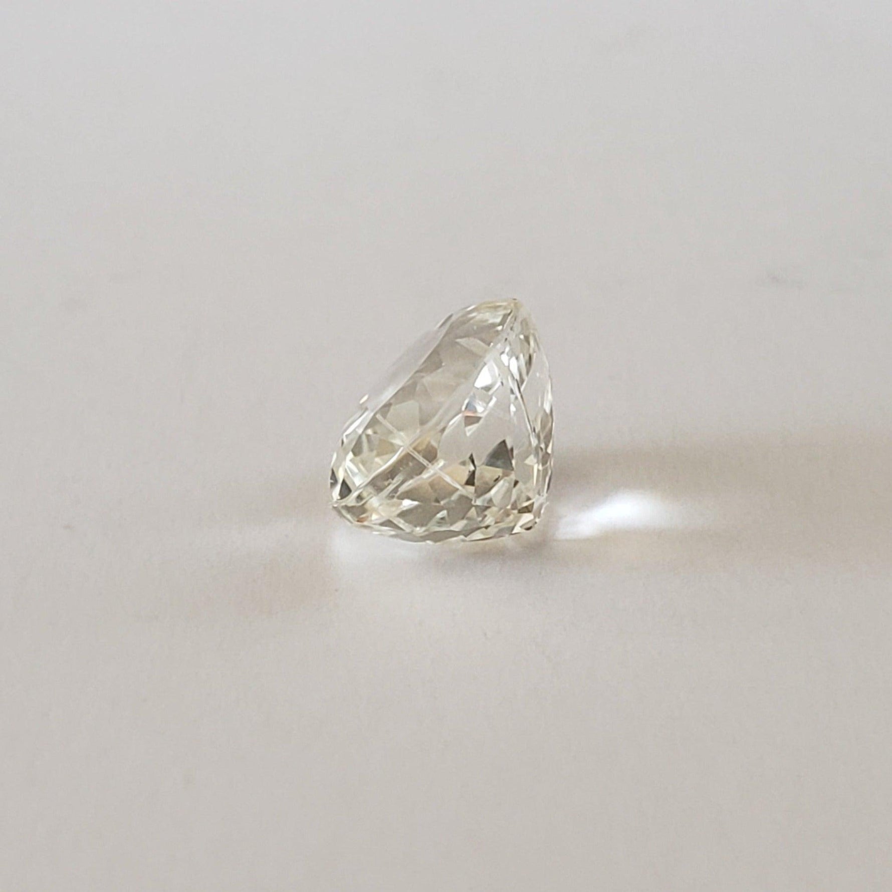  Triphane Spodumene | Oval Cut | Yellow Brilliant | Untreated | 11x9 mm 5.59 Ct 