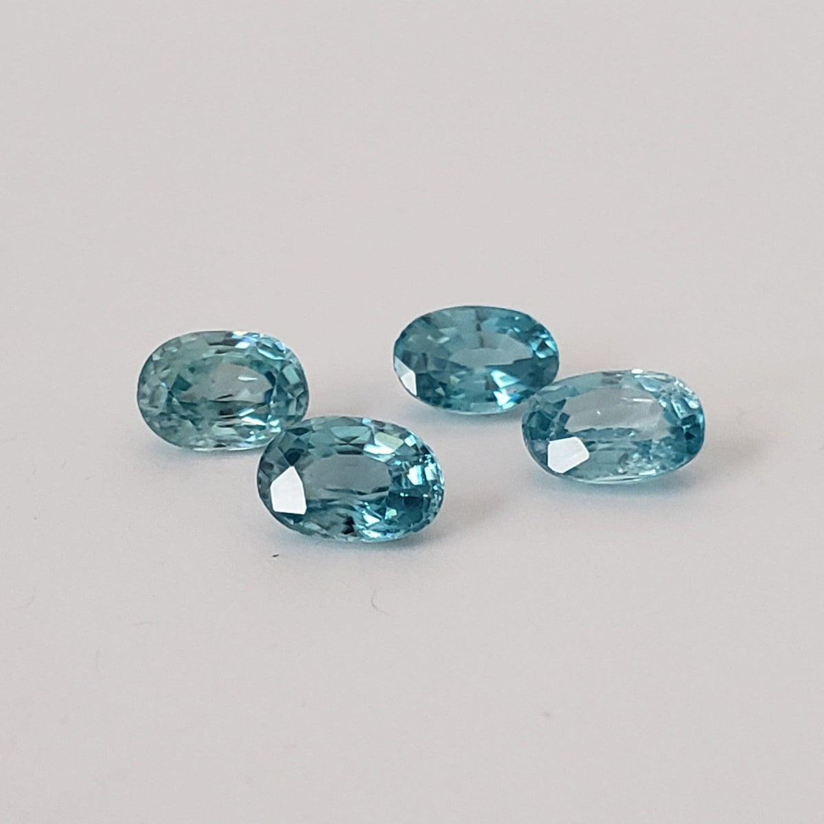  Zircon | Oval Cut | Blue | 7x5mm | Cambodia 