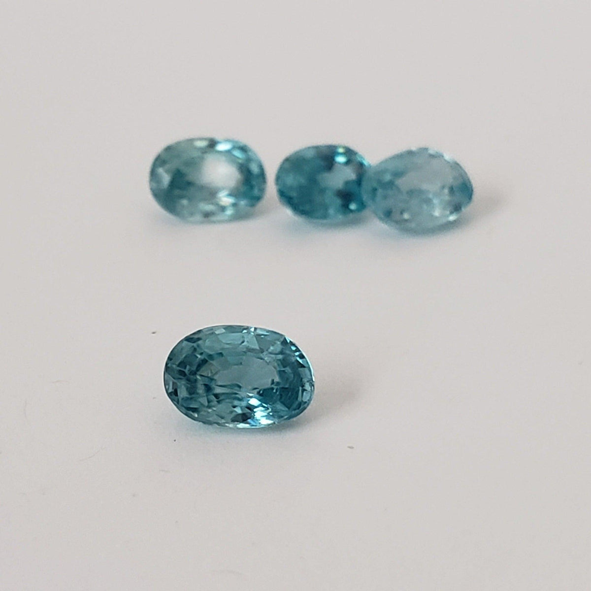  Zircon | Oval Cut | Blue | 7x5mm | Cambodia 