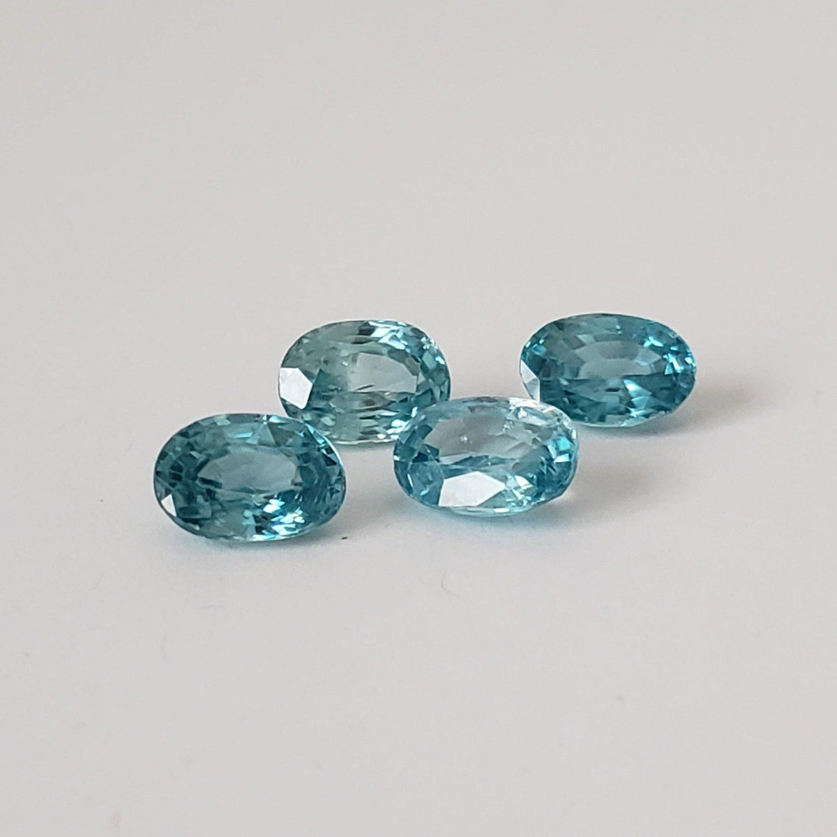  Zircon | Oval Cut | Blue | 7x5mm | Cambodia 