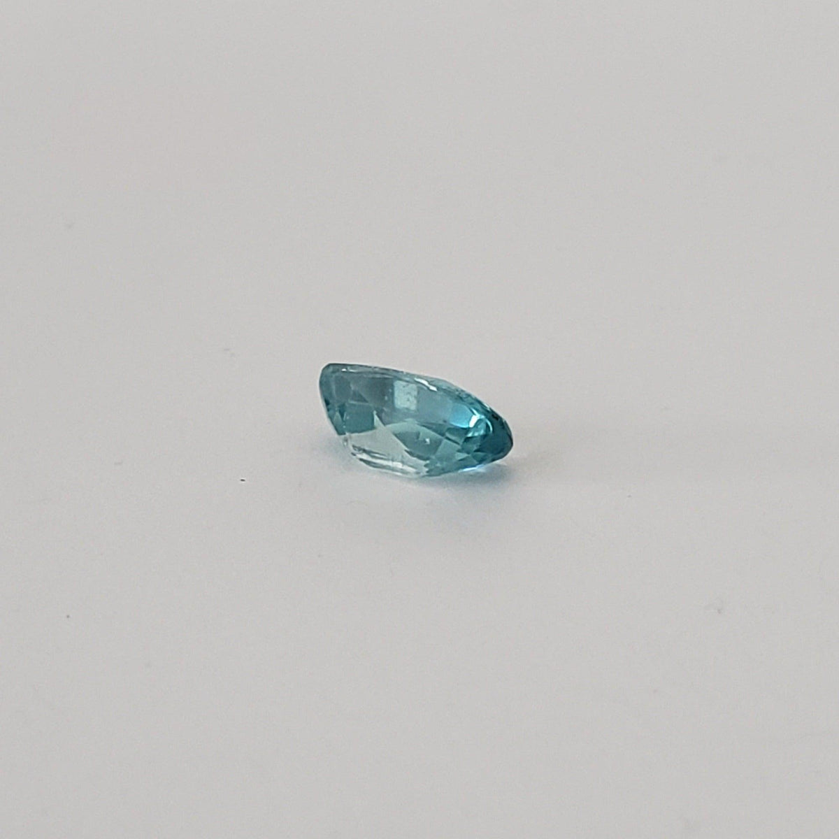  Zircon | Oval Cut | Blue | 8x5.6mm 1.85ct | Cambodia 