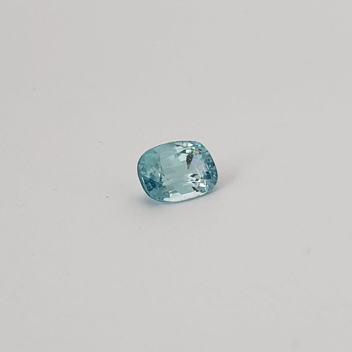  Zircon | Oval Cut | Blue | 8x5.6mm 1.85ct | Cambodia 